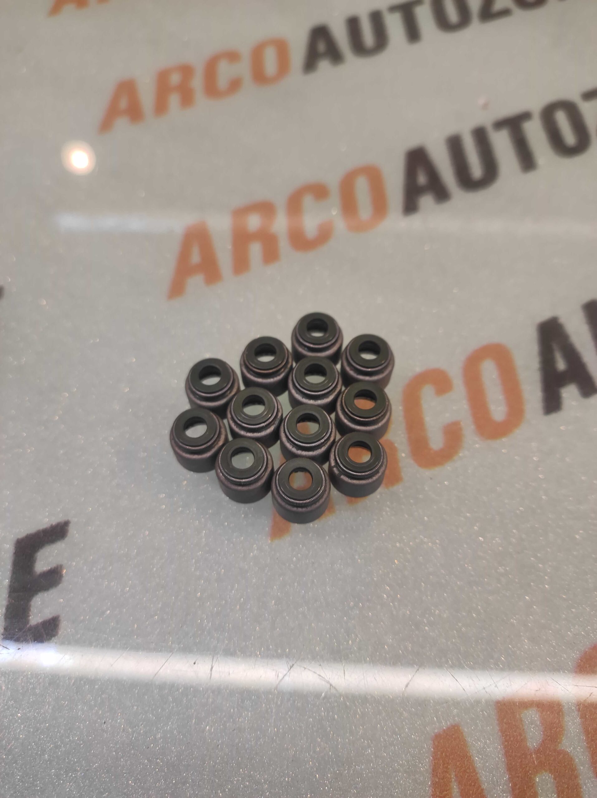 VALVE OIL SEAL KWID TRIBER MAGNITE KIGER SET OF 12 OE