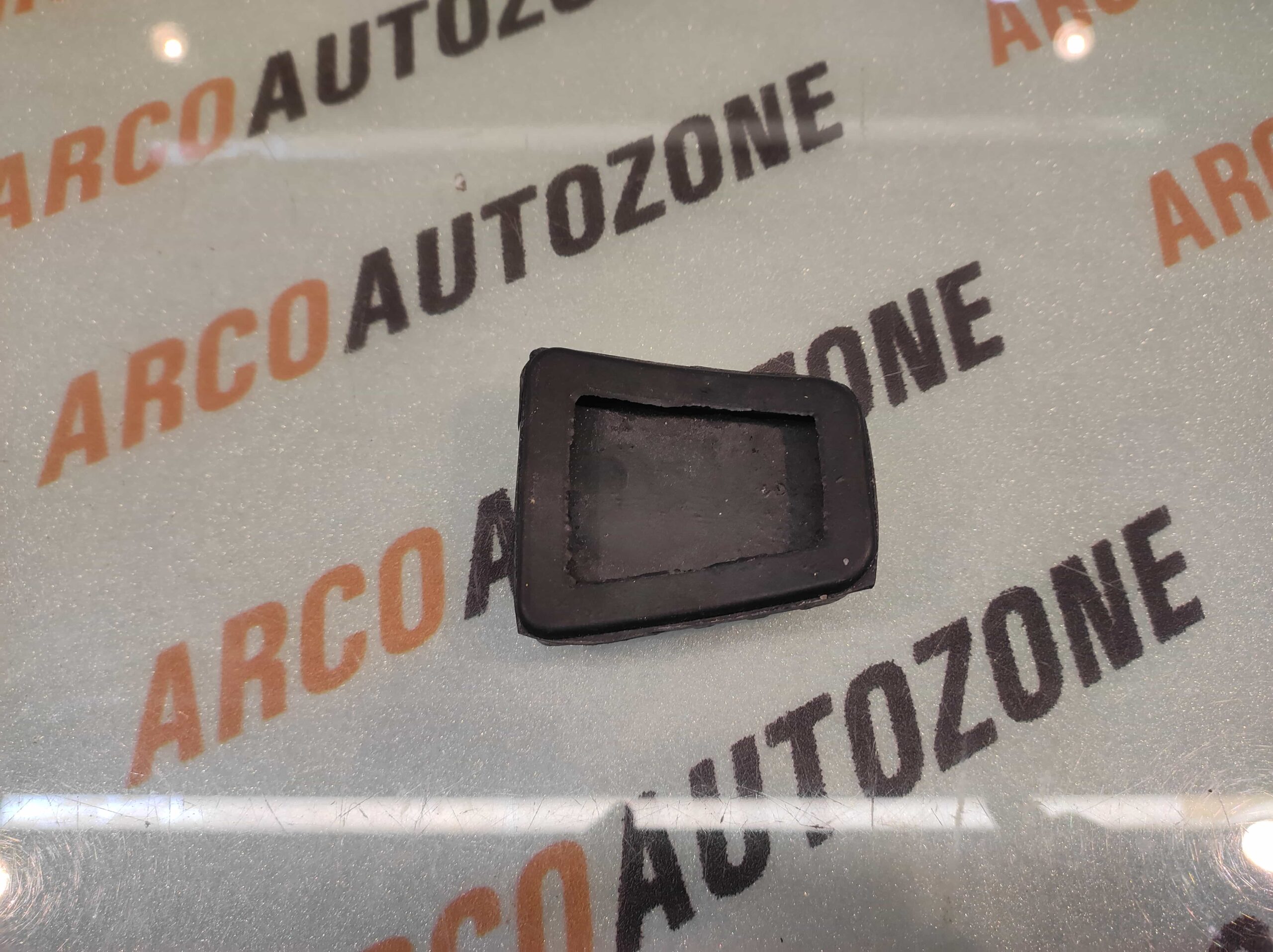 CLUTCH PADDLE RUBBER I20 VERNA IND 3282536000