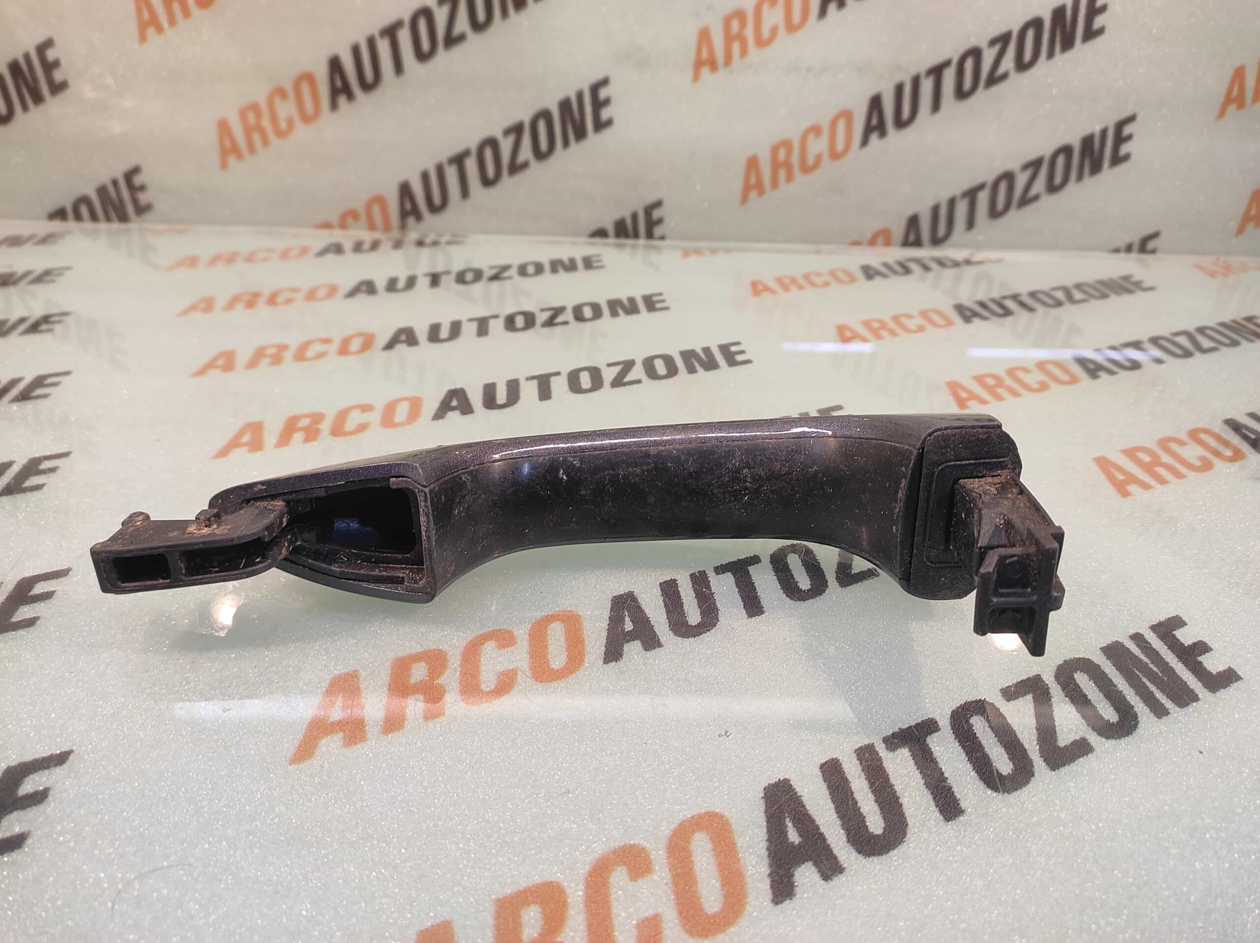 OUTER HANDLE ELITE ACTIVE FRONT RIGHT REAR RIGHT PAINT 82661C7000