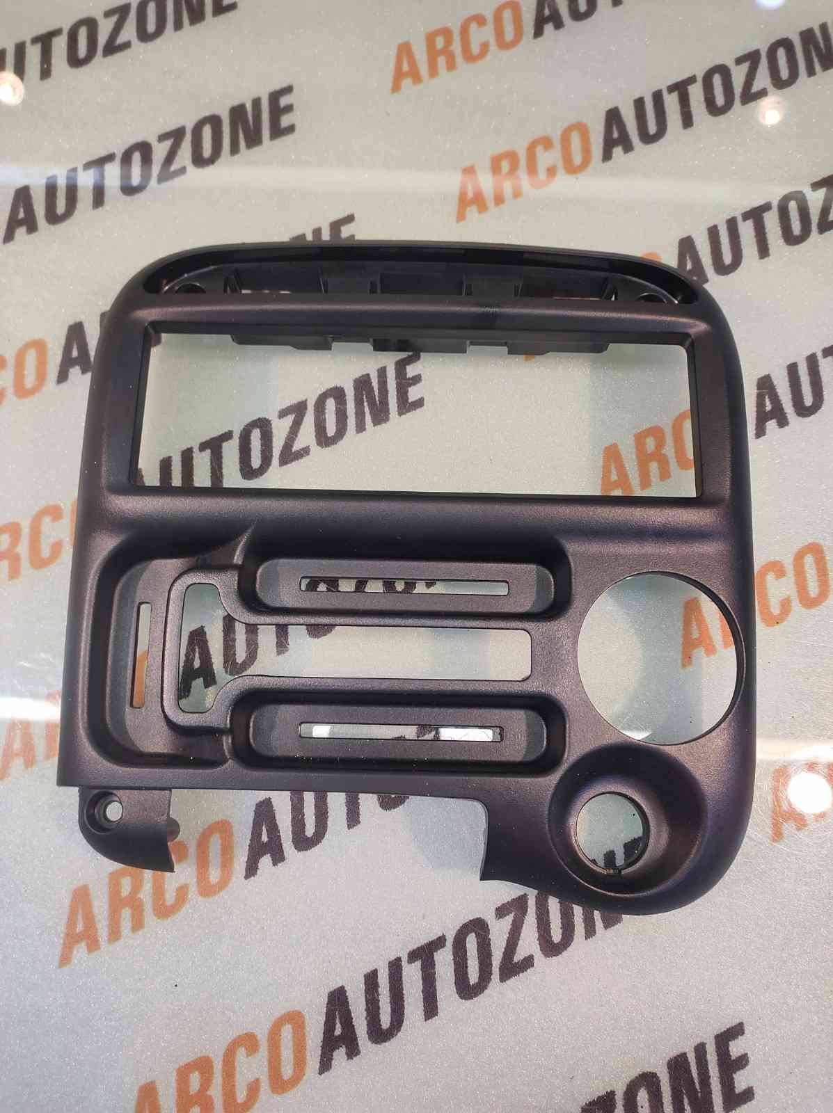 AC VENT SANTRO XING CENTRE 8477005010
