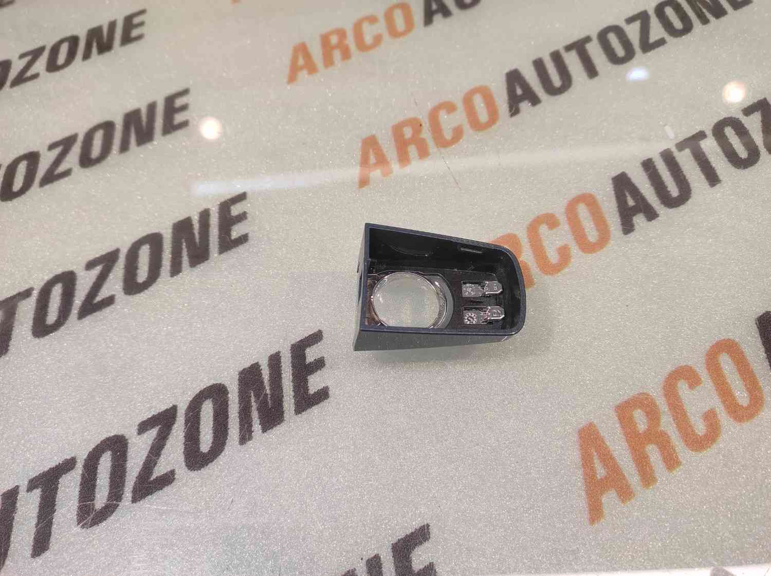 OUTER HANDLE CAP CRUZE FRONT RIGHT HOLE CHR