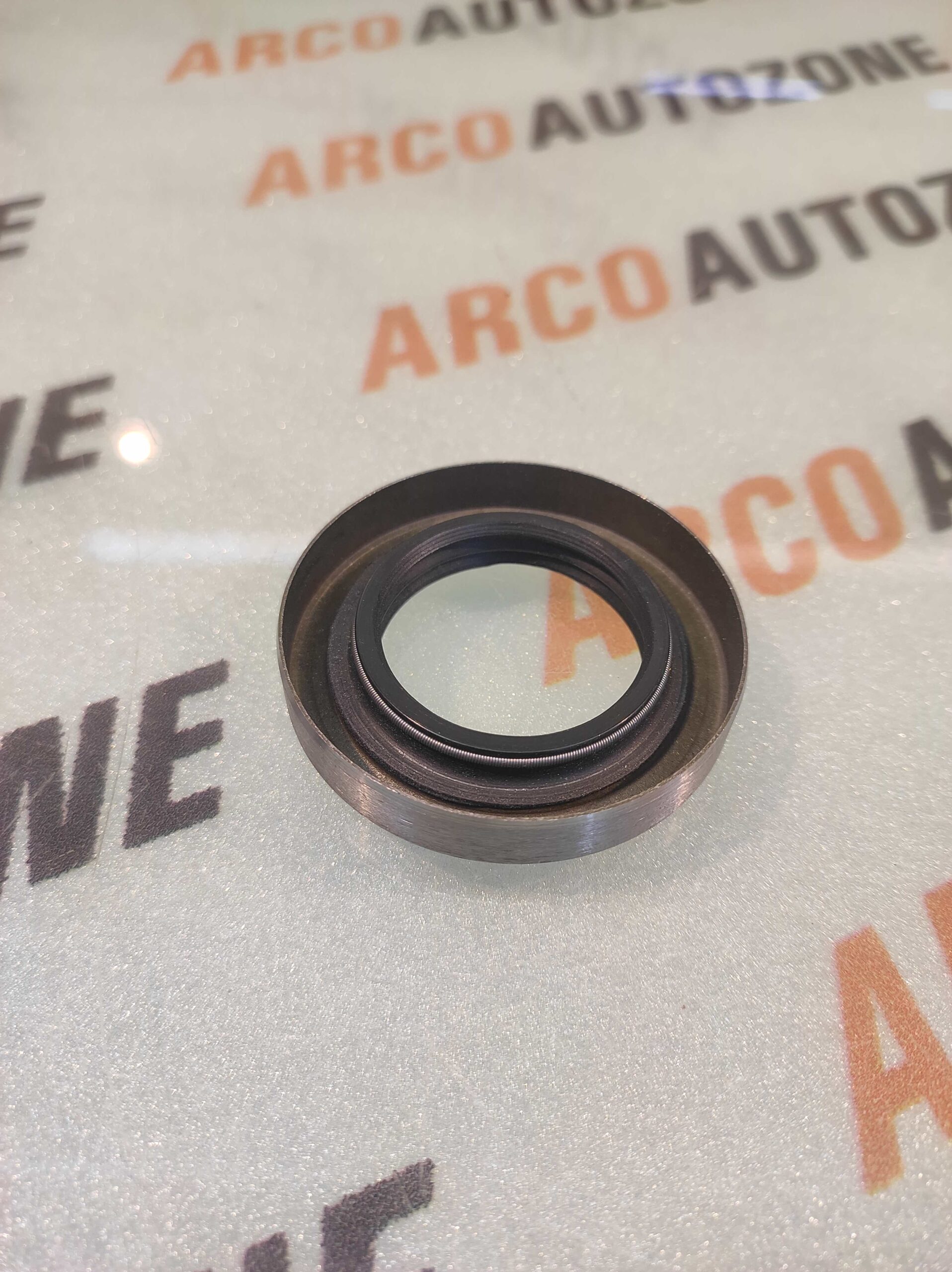 AXEL SEAL TAVERA REAR HUB INNER