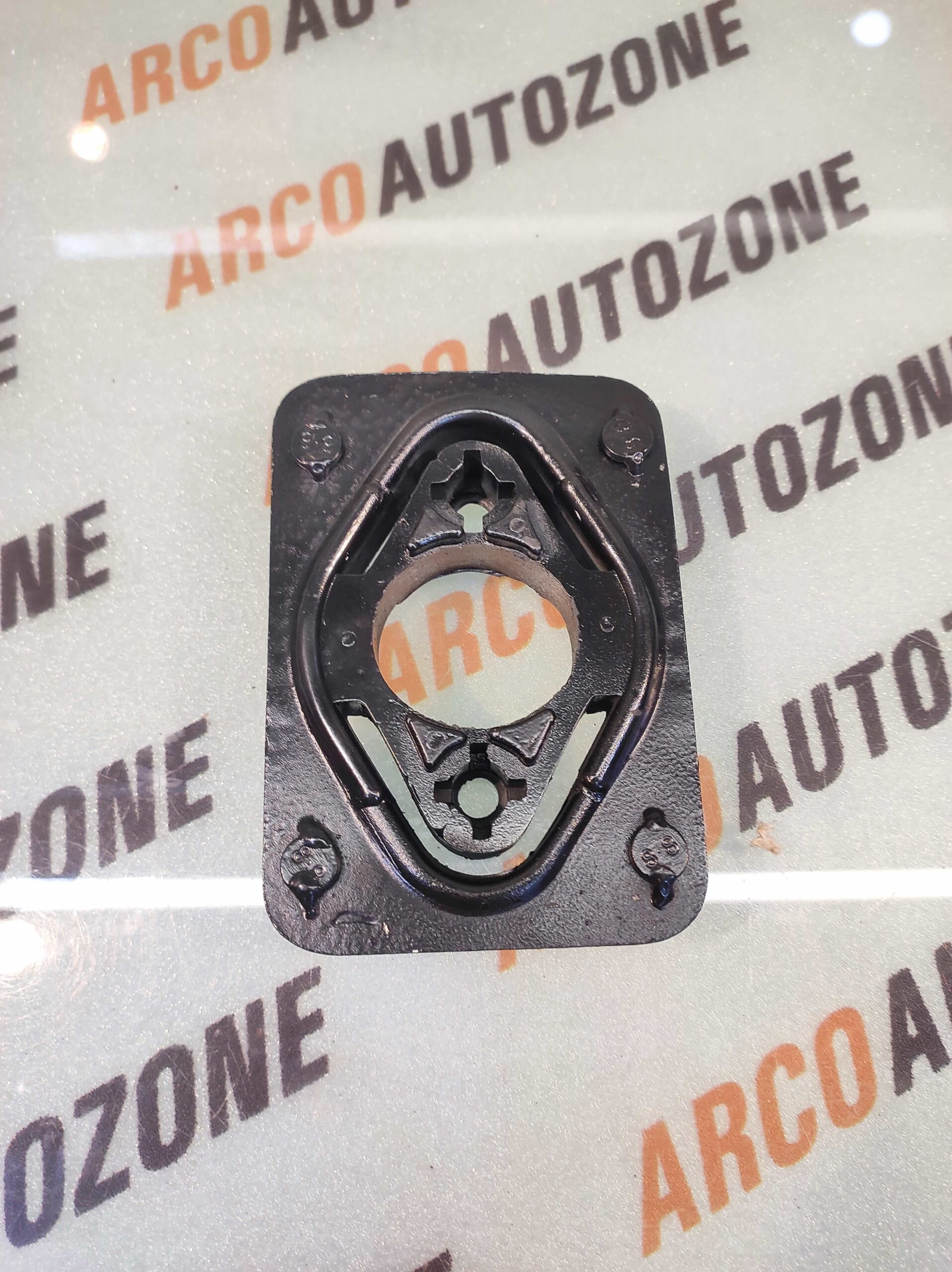 GEAR LEVER HOUSING CAR AMP1014