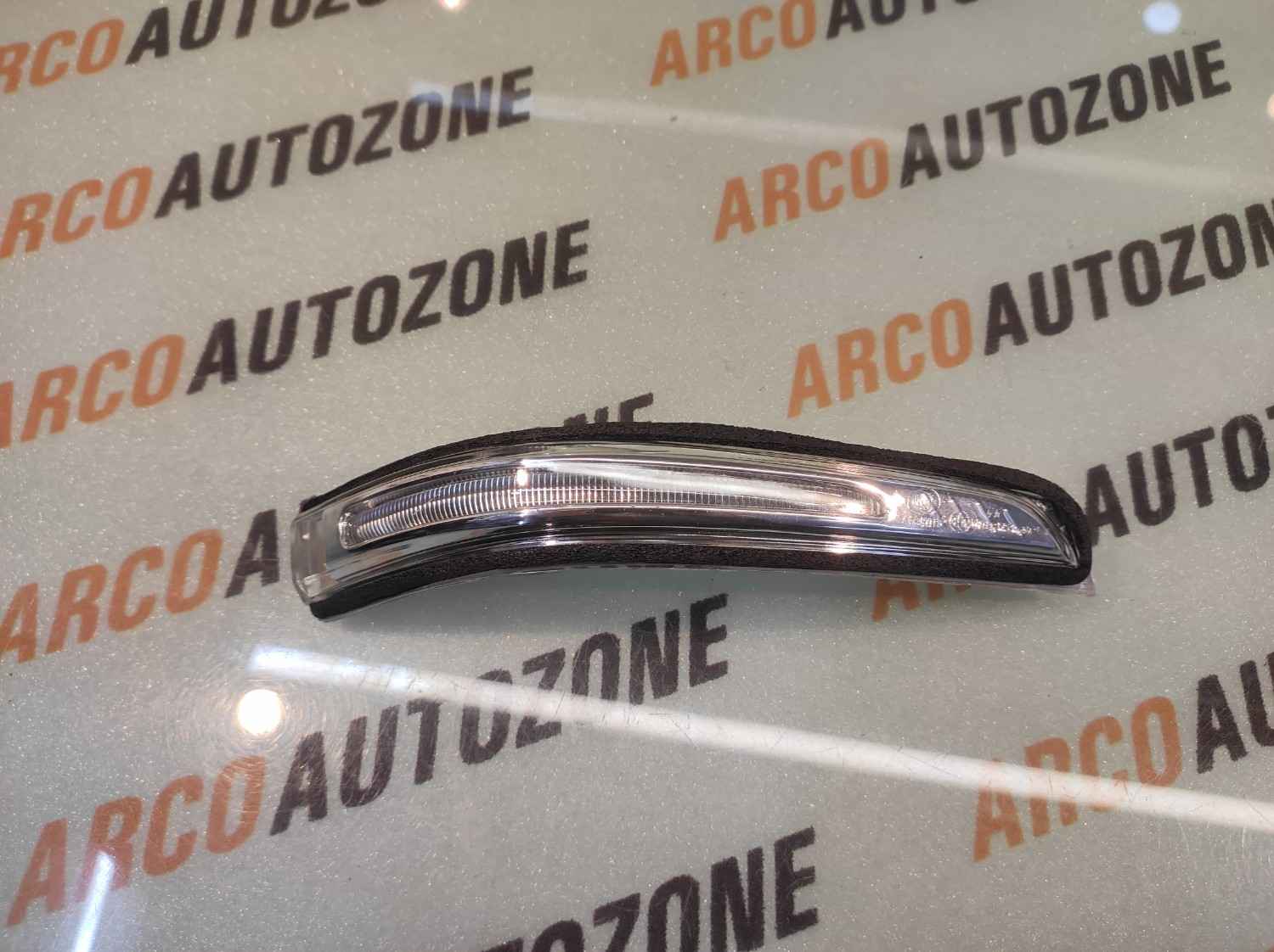 SIDE MIRROR INDICATOR SANTAFI T2 RIGHT IMP 87624B8018
