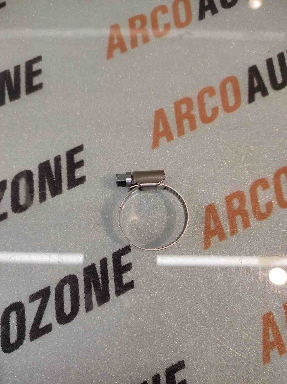 HOSE PIPE CLIP 20 32 MM NC7