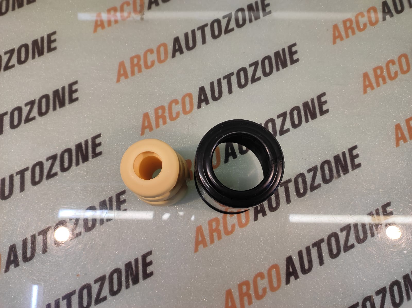 FRONT SHOCKER KIT AUDI A4 A6 Q5 IMP 8K0412137A 8K0412131E