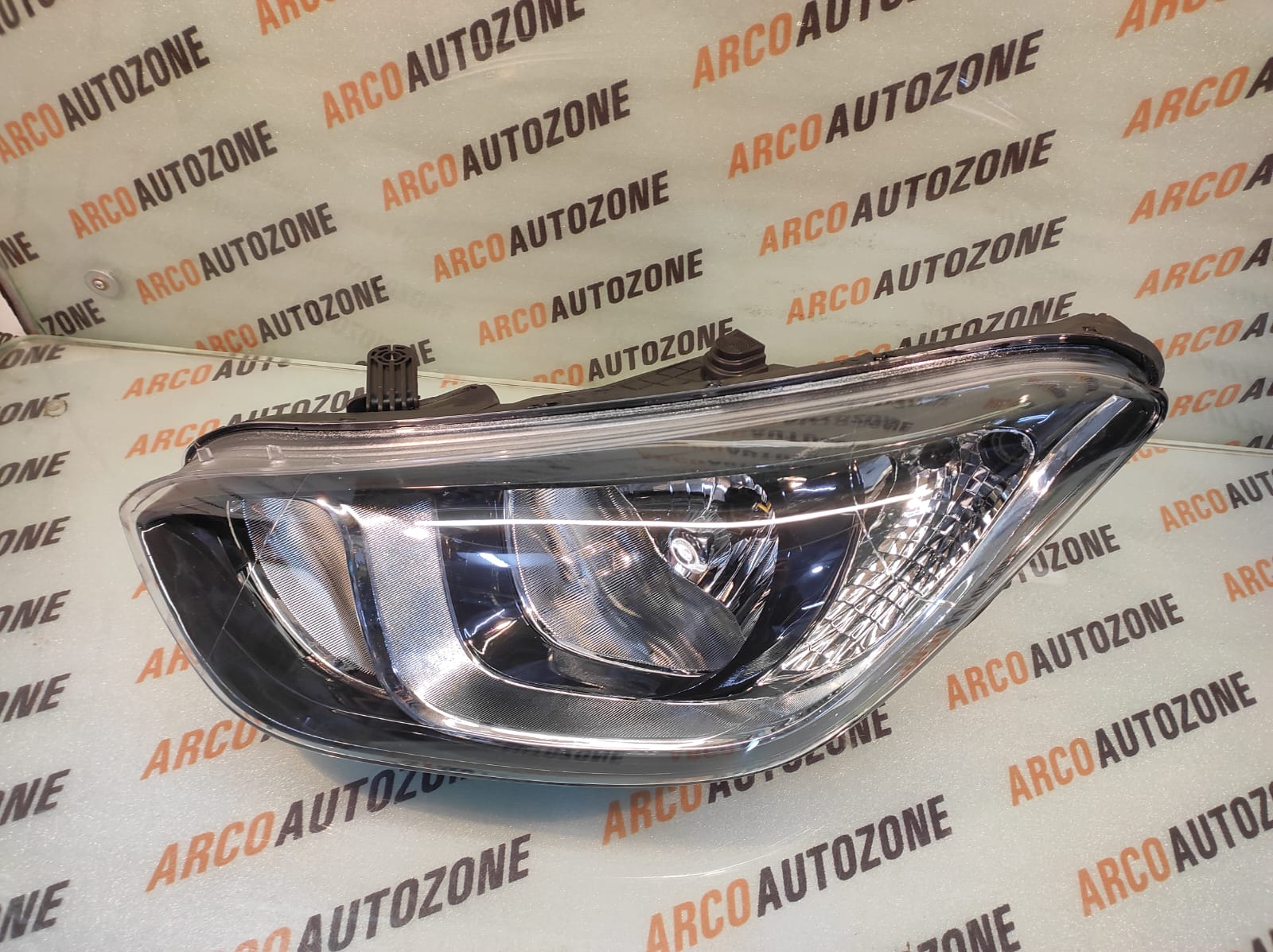 LIGHTING HEAD LIGHT I20 T2 LEFT KK236050LH