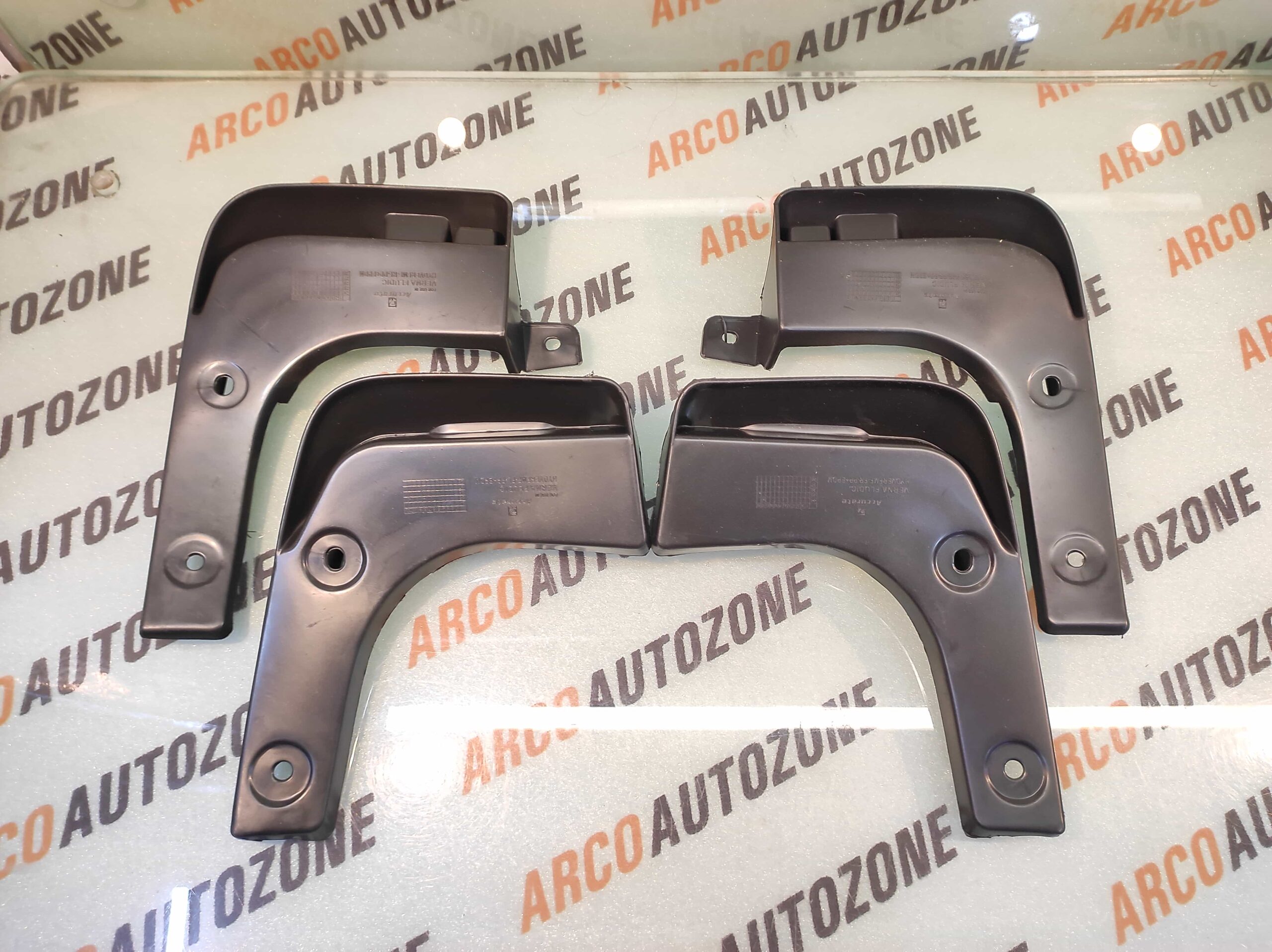 MUD FLAP VERNA 12 ACC HYDVEFMF