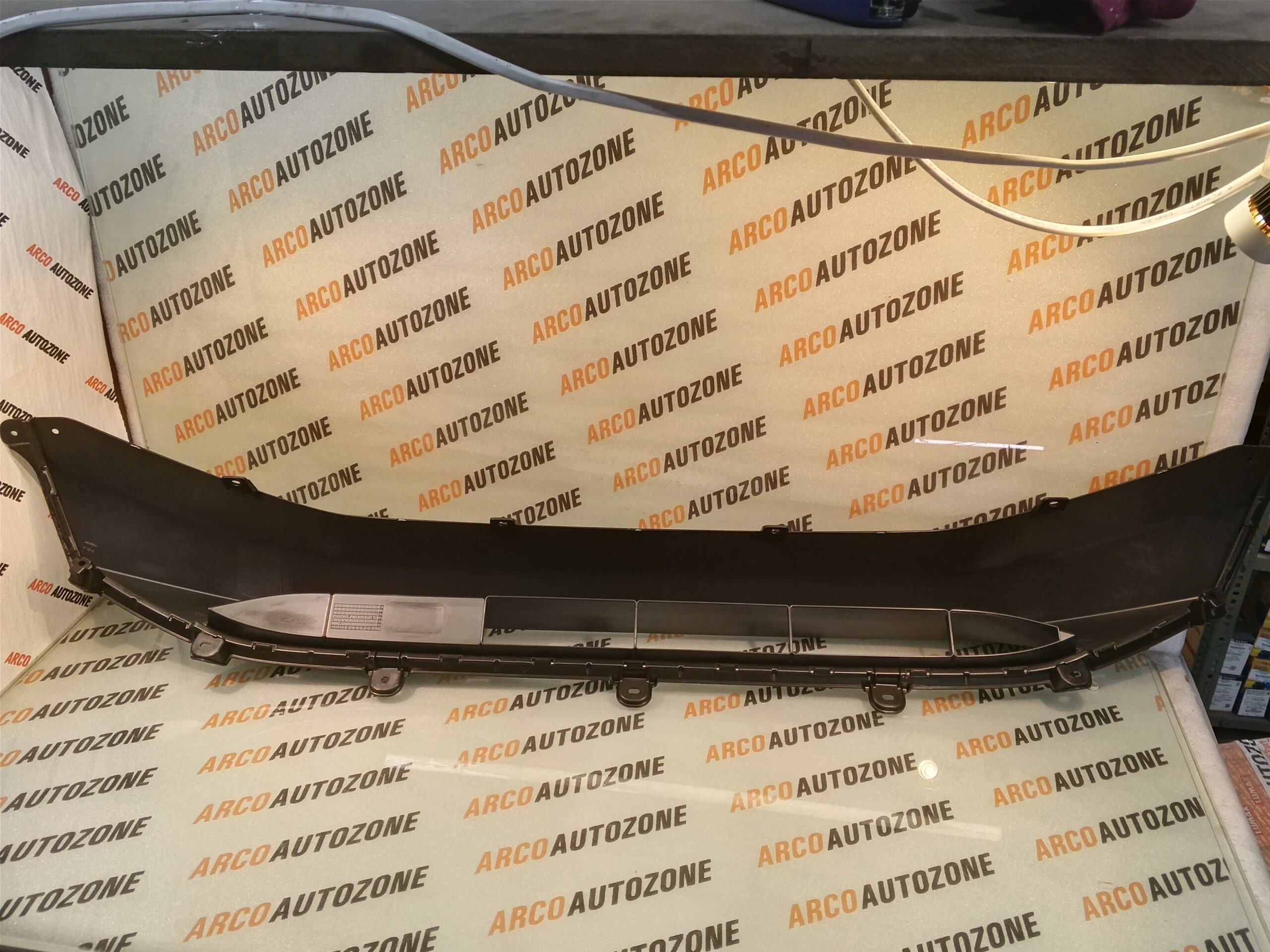LOWER GRILL SWIFT 2025 MGP 71721M75T00-5PK