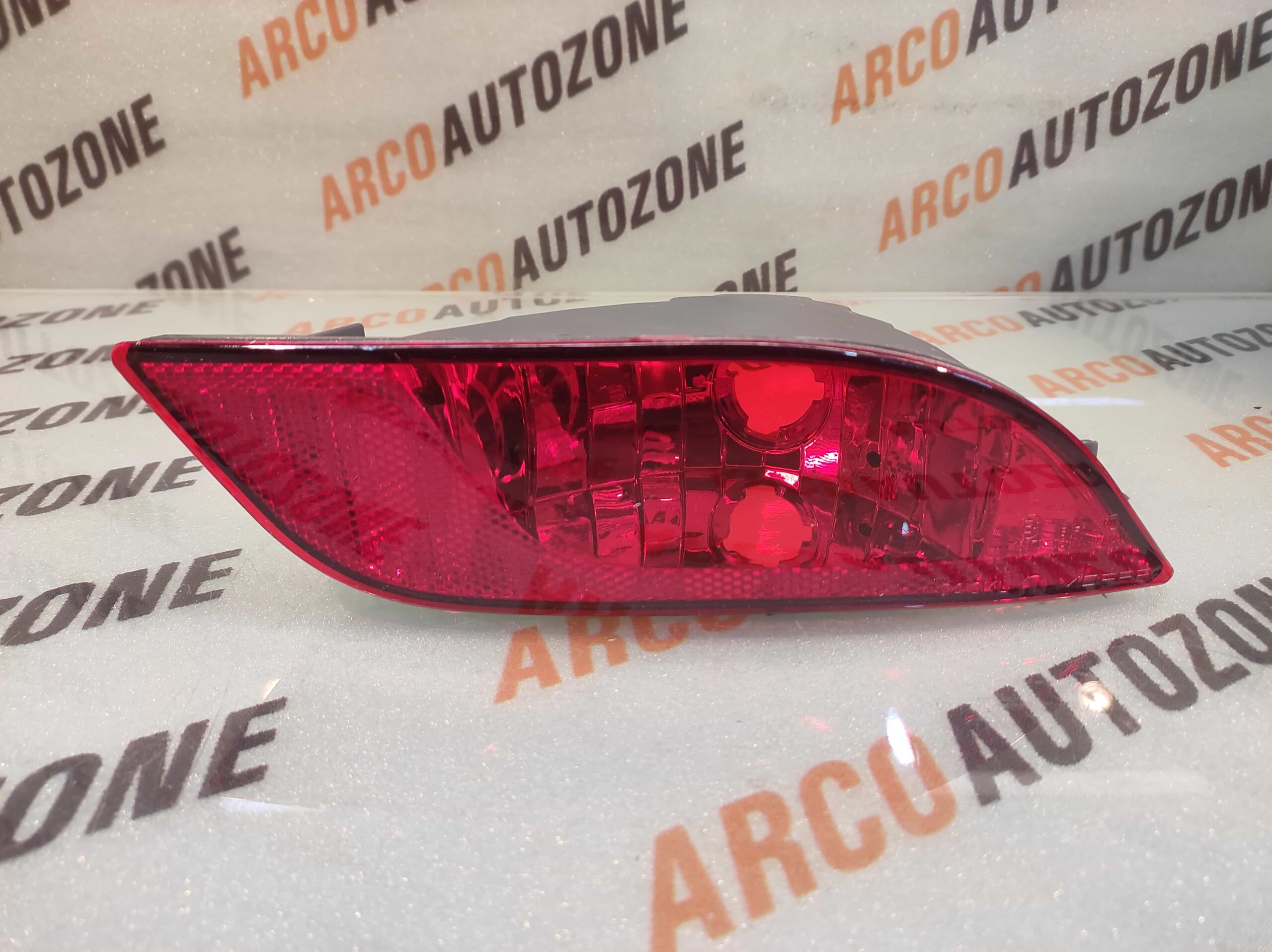 REAR BUMPER LIGHT COMPASS RIGHT IMP 55112674AA