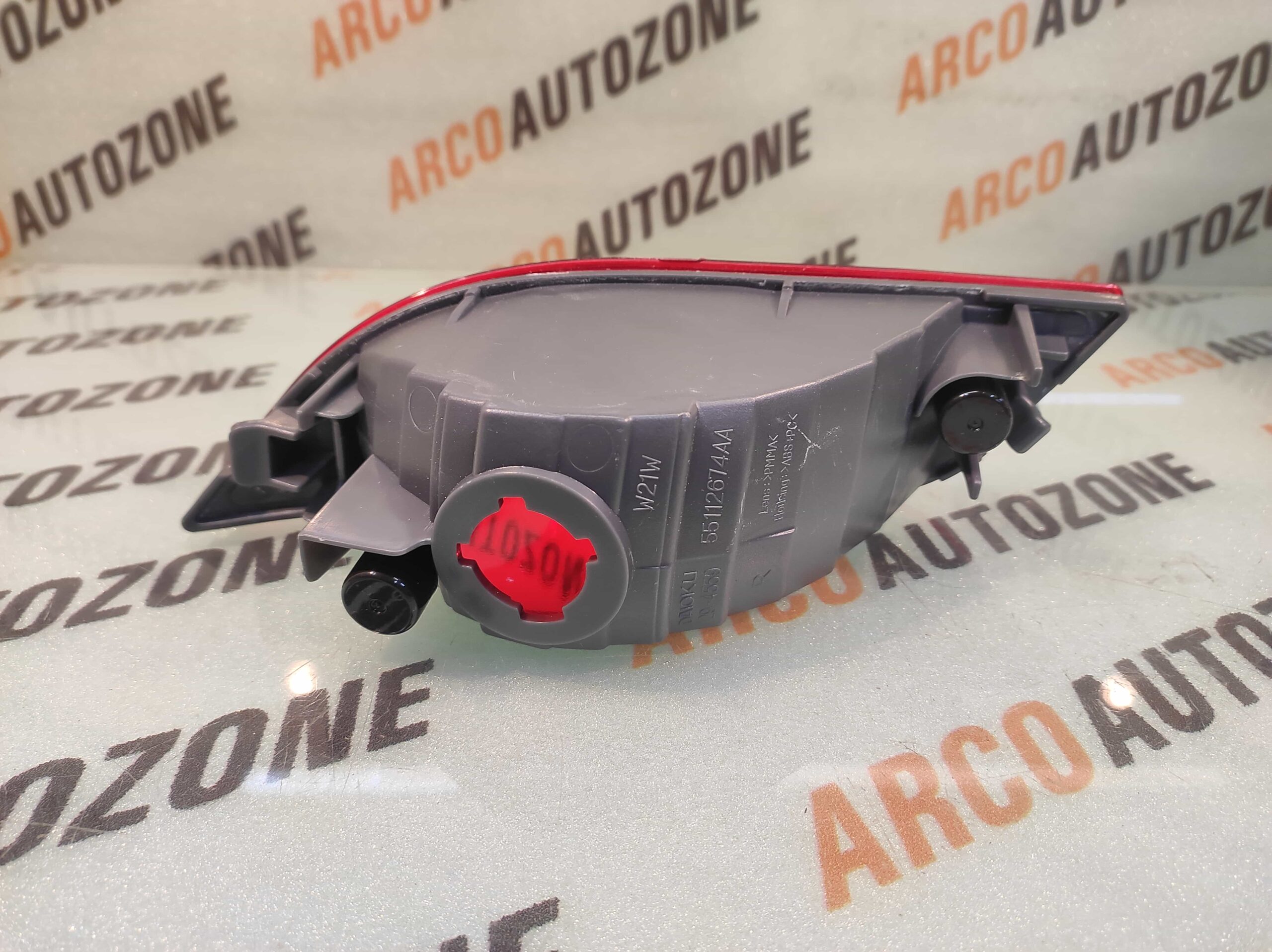 REAR BUMPER LIGHT COMPASS RIGHT IMP 55112674AA