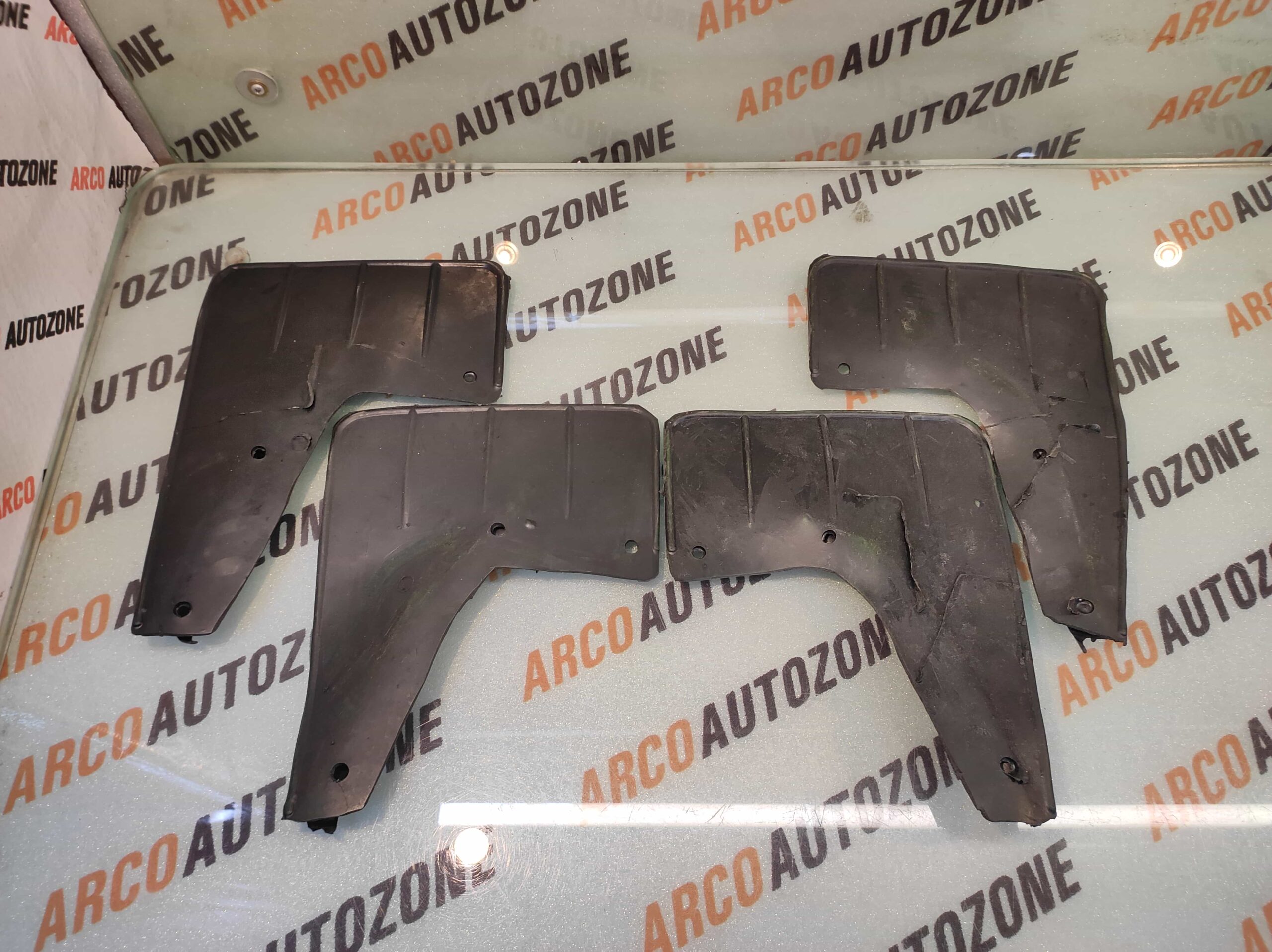 MUD FLAP RUBBER DATSUN GO