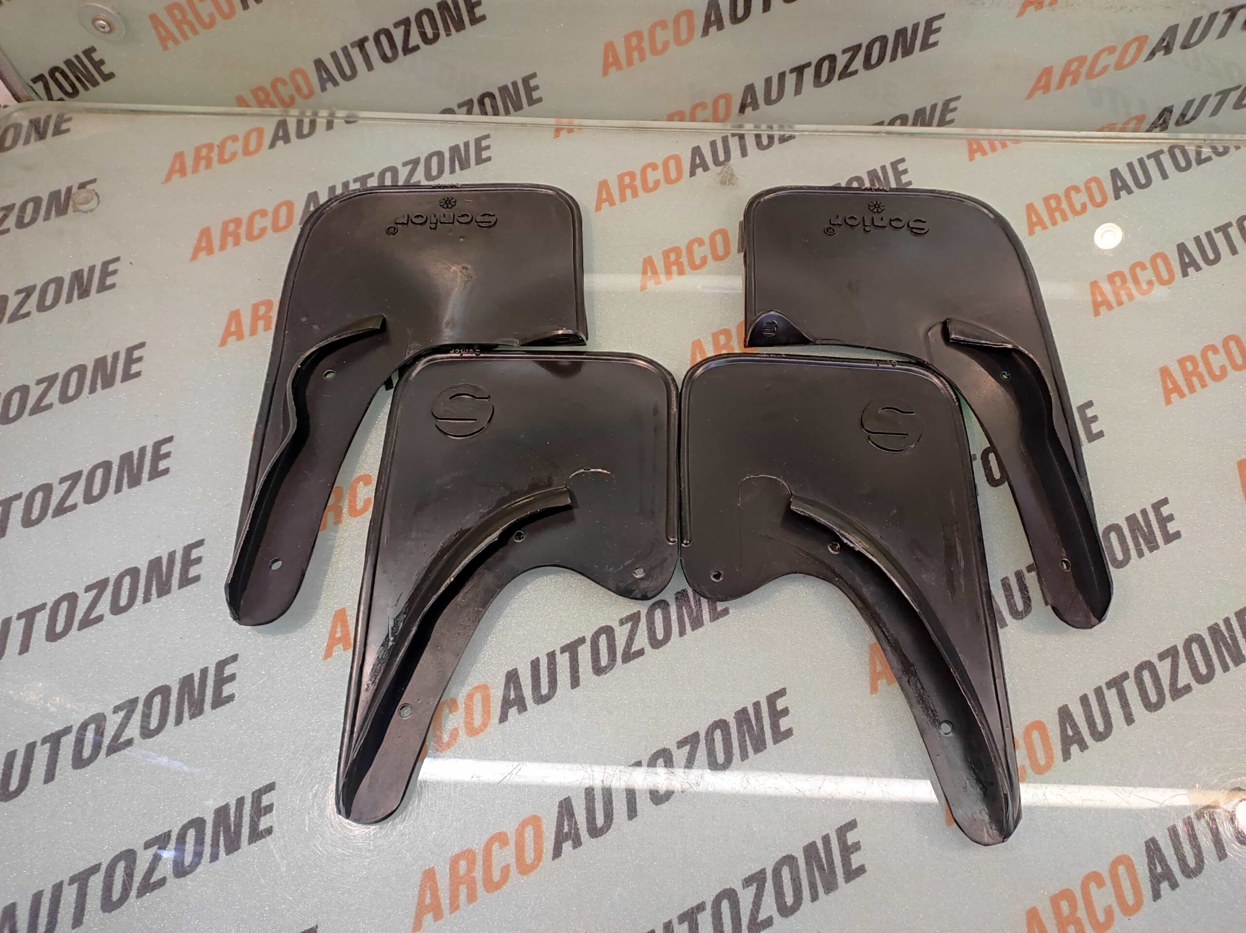 MUD FLAP RUBBER CAR 800 SENIOR