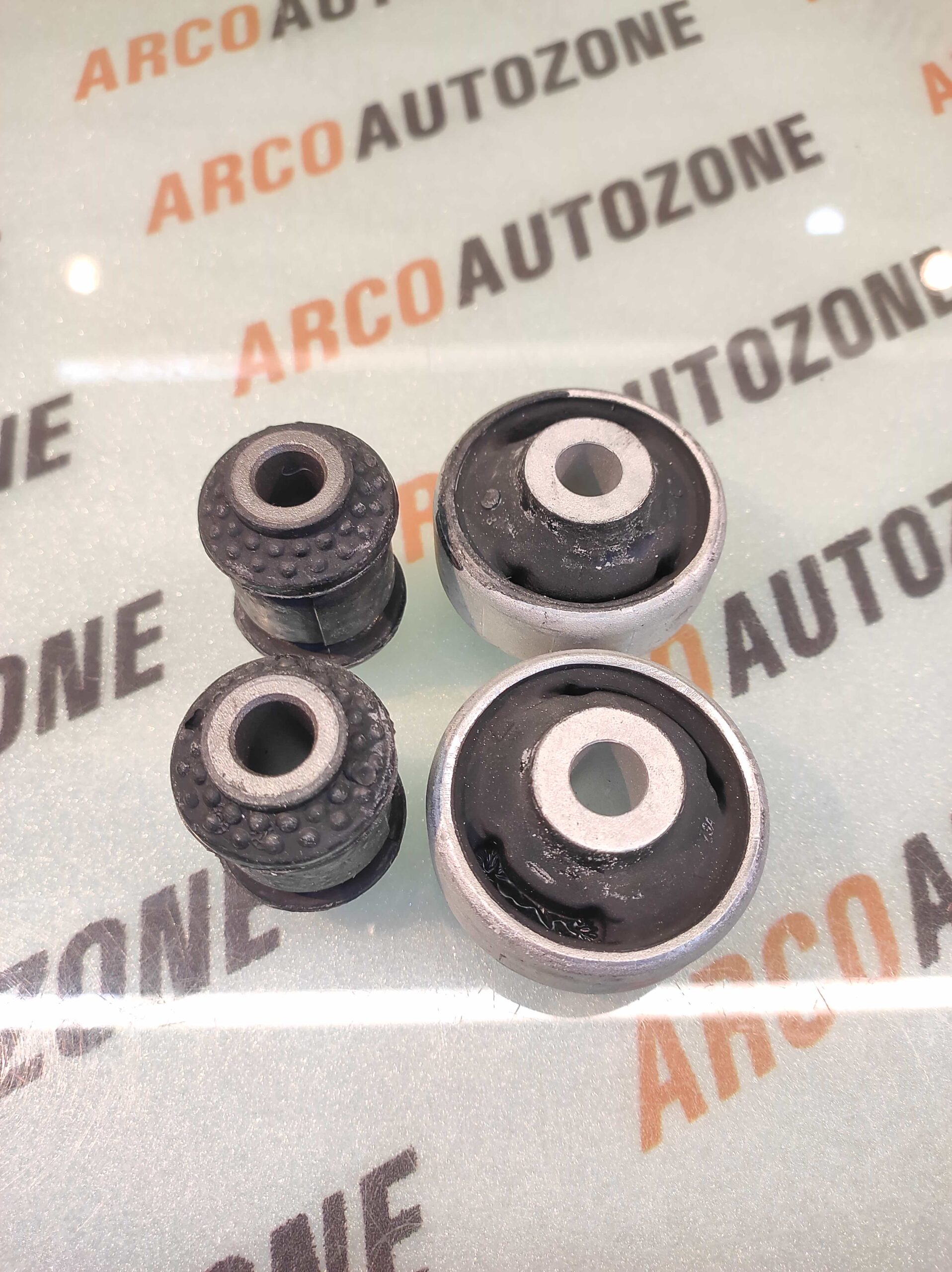 FRONT BUSH KIT POLO VENTOFABIA RAPID AMEO BORSEHUNG 1J0407181S1
