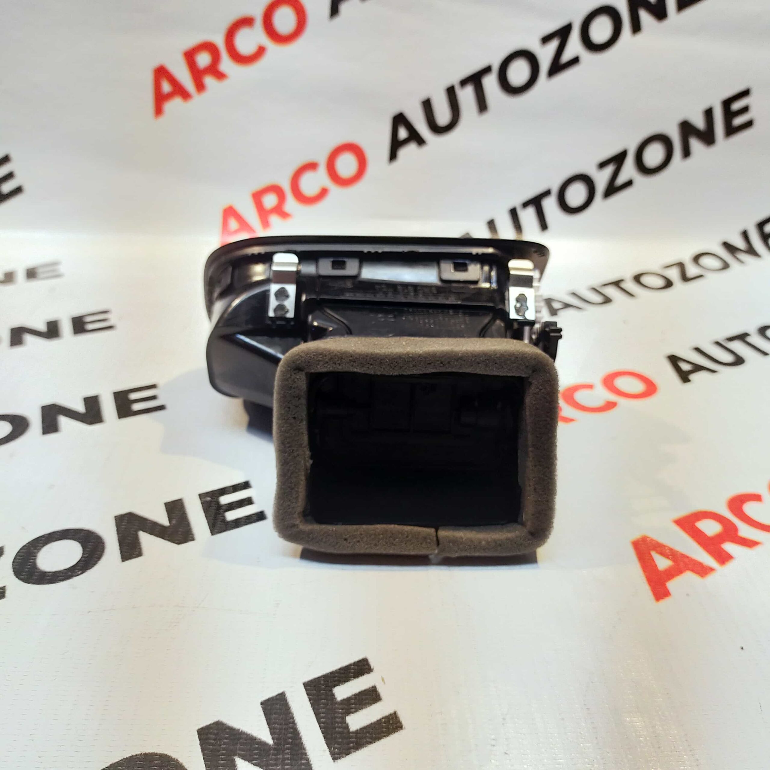 AC VENT POLO VENTO RAPID SILVER RIGHT 6R0819704AMVAL