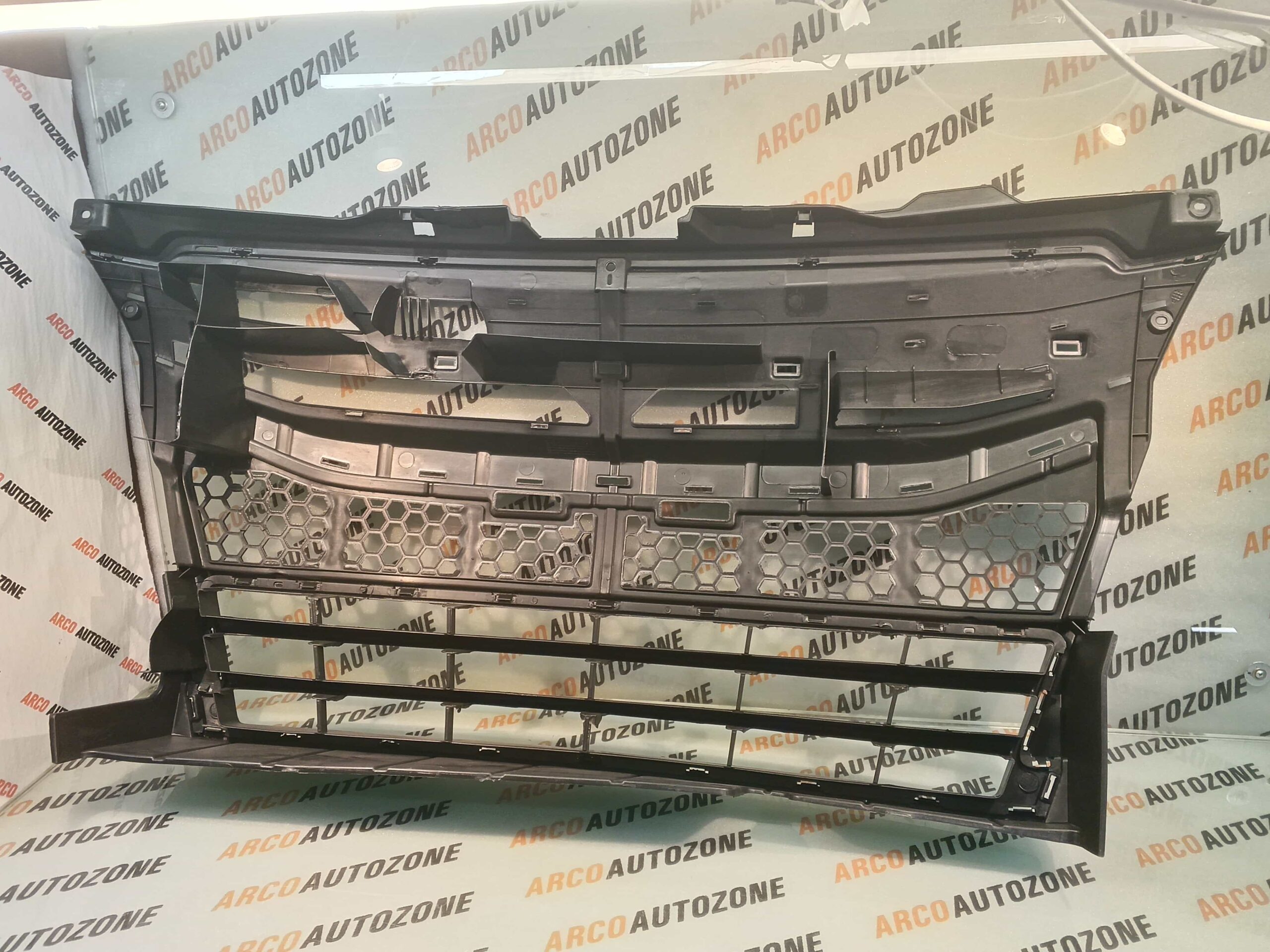 LOWER GRILL ERTIGA 2015 MGP 71721M60MA05PK