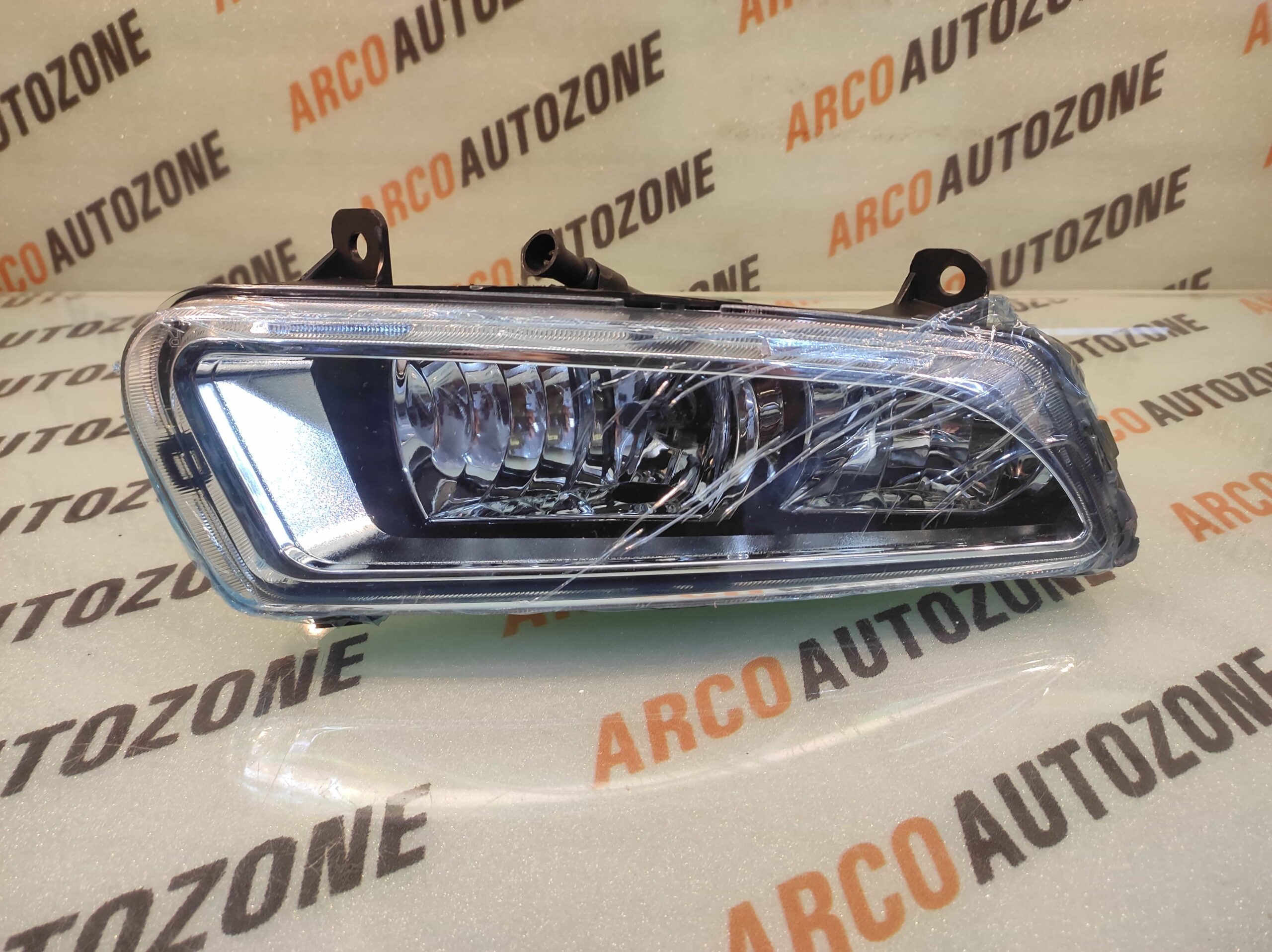 FOG LAMP POLO T1 VENTO T2 RIGHT AUTOGOLD AGF00745R