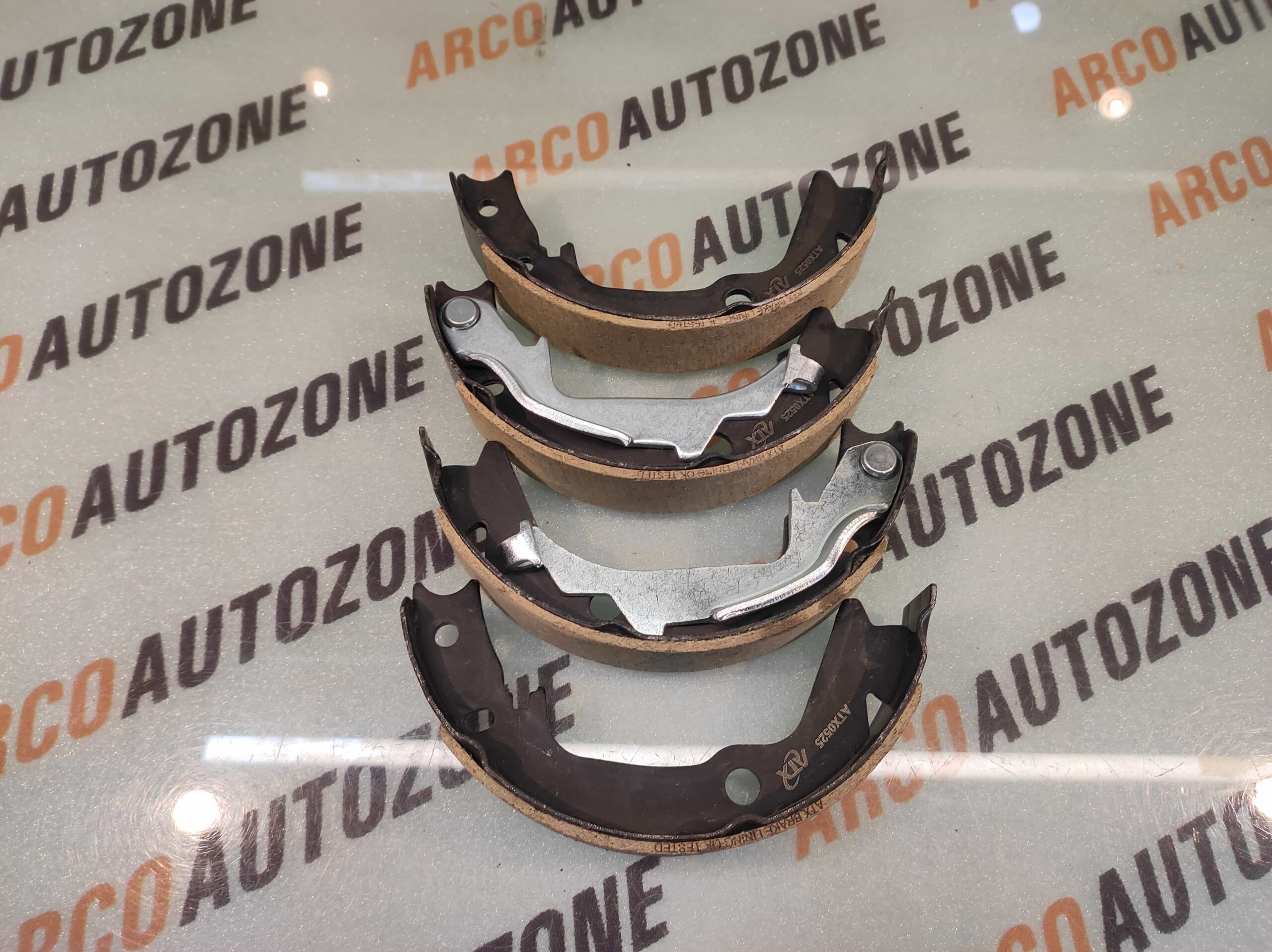 HAND BRAKE SHOE I20 IMP 583501JA30