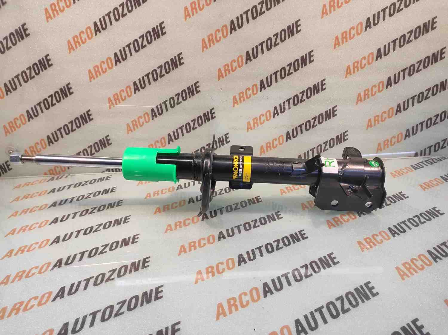 FRONT SHOCKER SWIFT 2012 RIGHT MON M2N4G7361