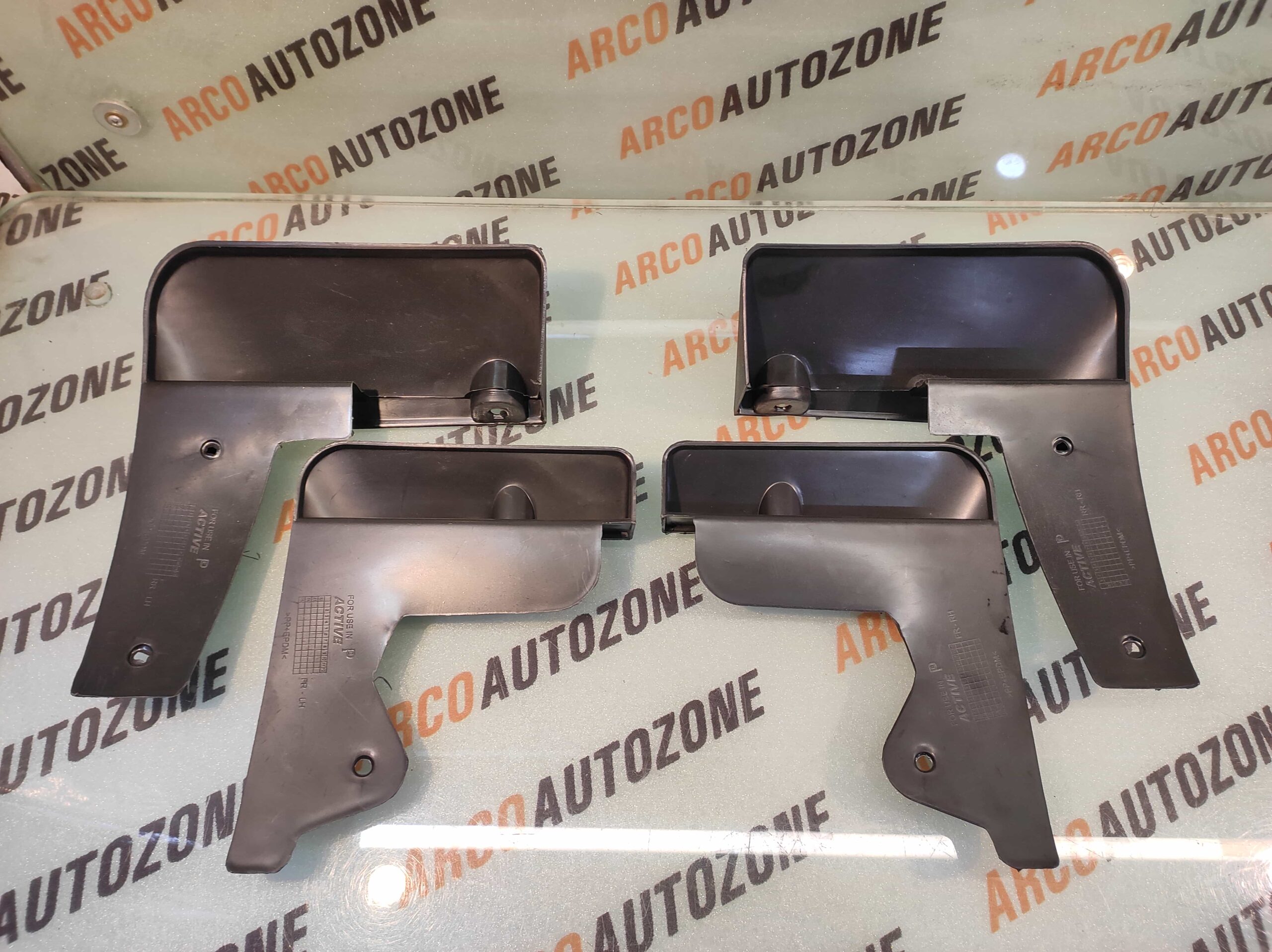 MUD FLAP ACTIVE SKI