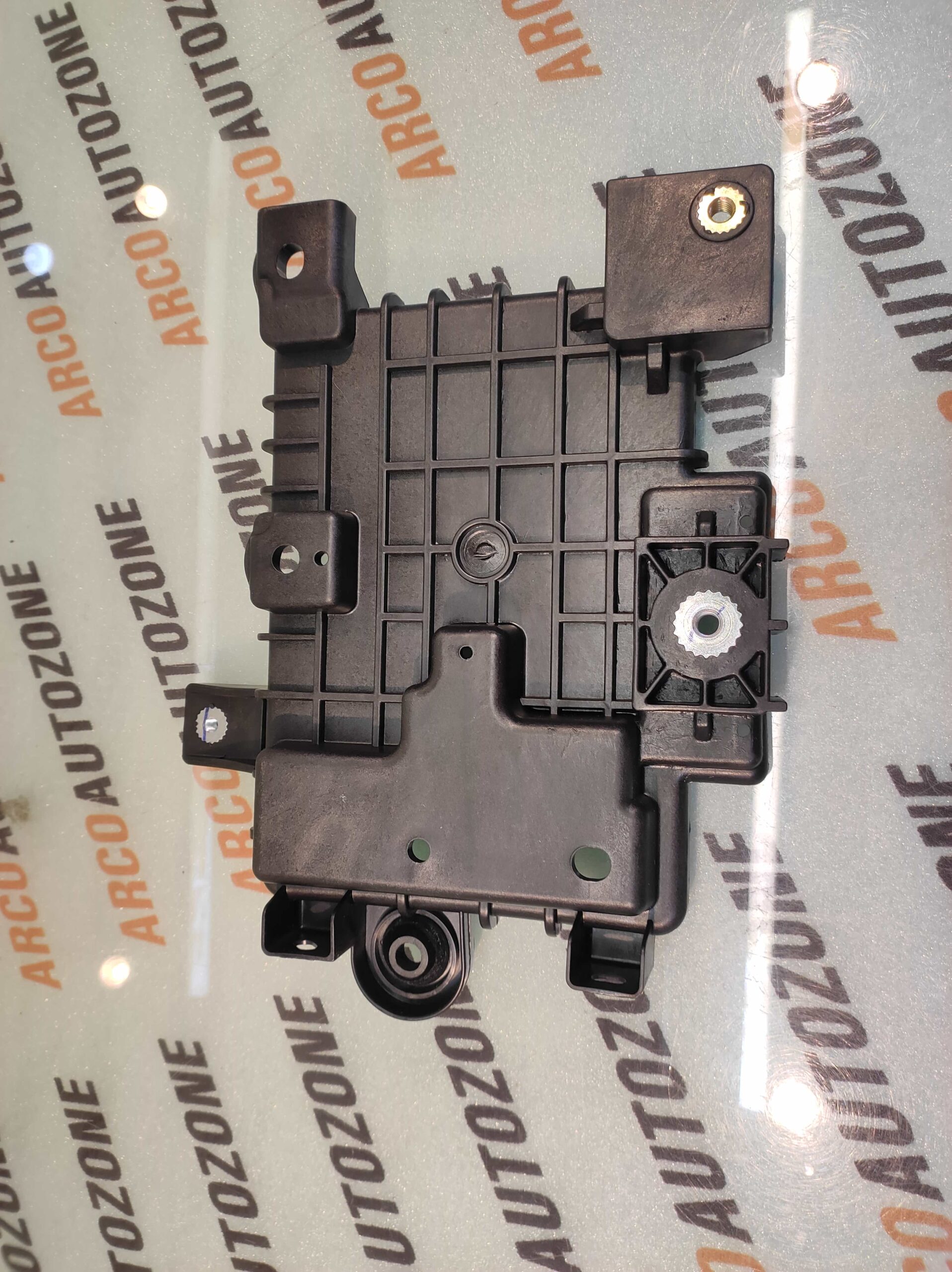 BATTERY TRAY GRAND PETROL HYU 37150B4000
