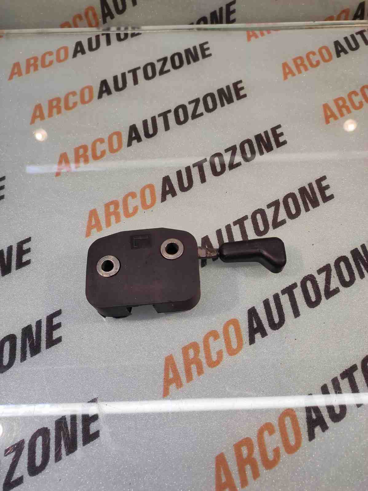 REAR SEAT LOCK INDICA LEFT ORE 5183L