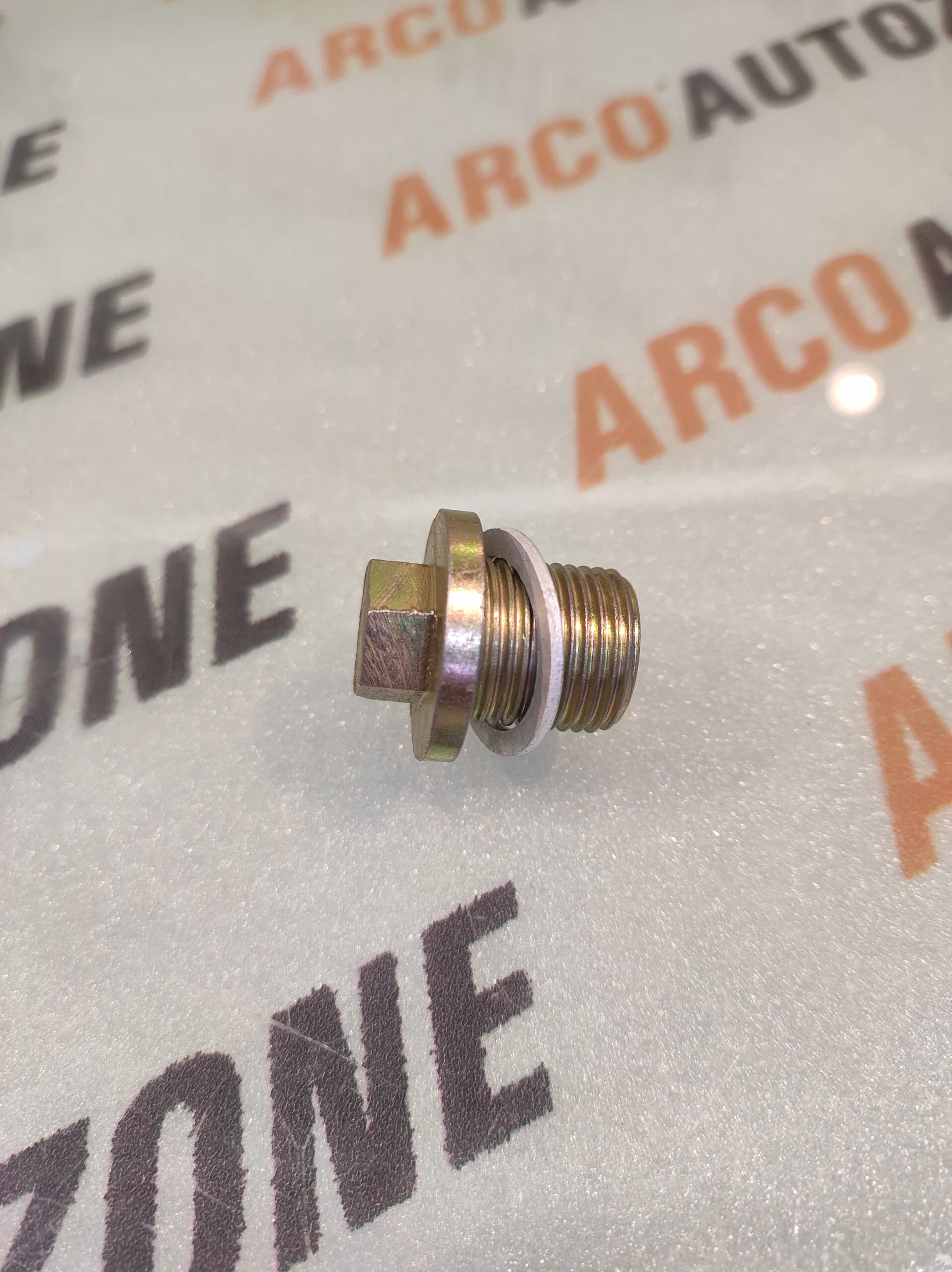 CHAMBER NUT COMPASS IND