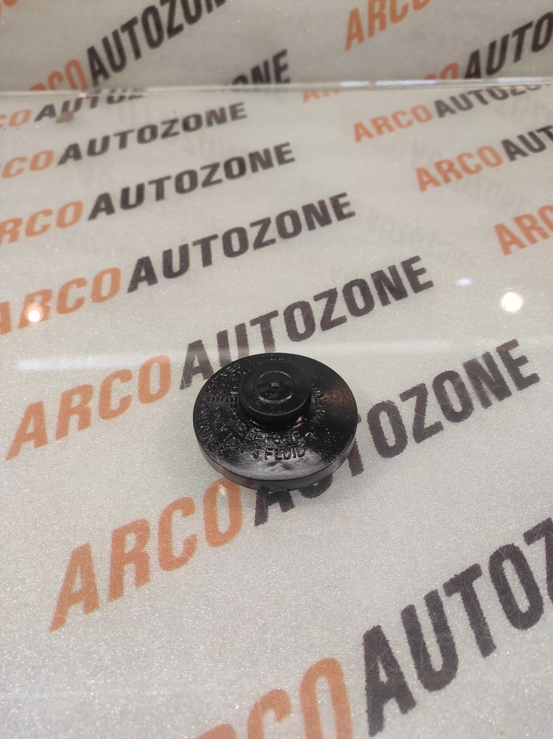 BRAKE OIL CAP INNOVA FORTUNER IND 472300D221