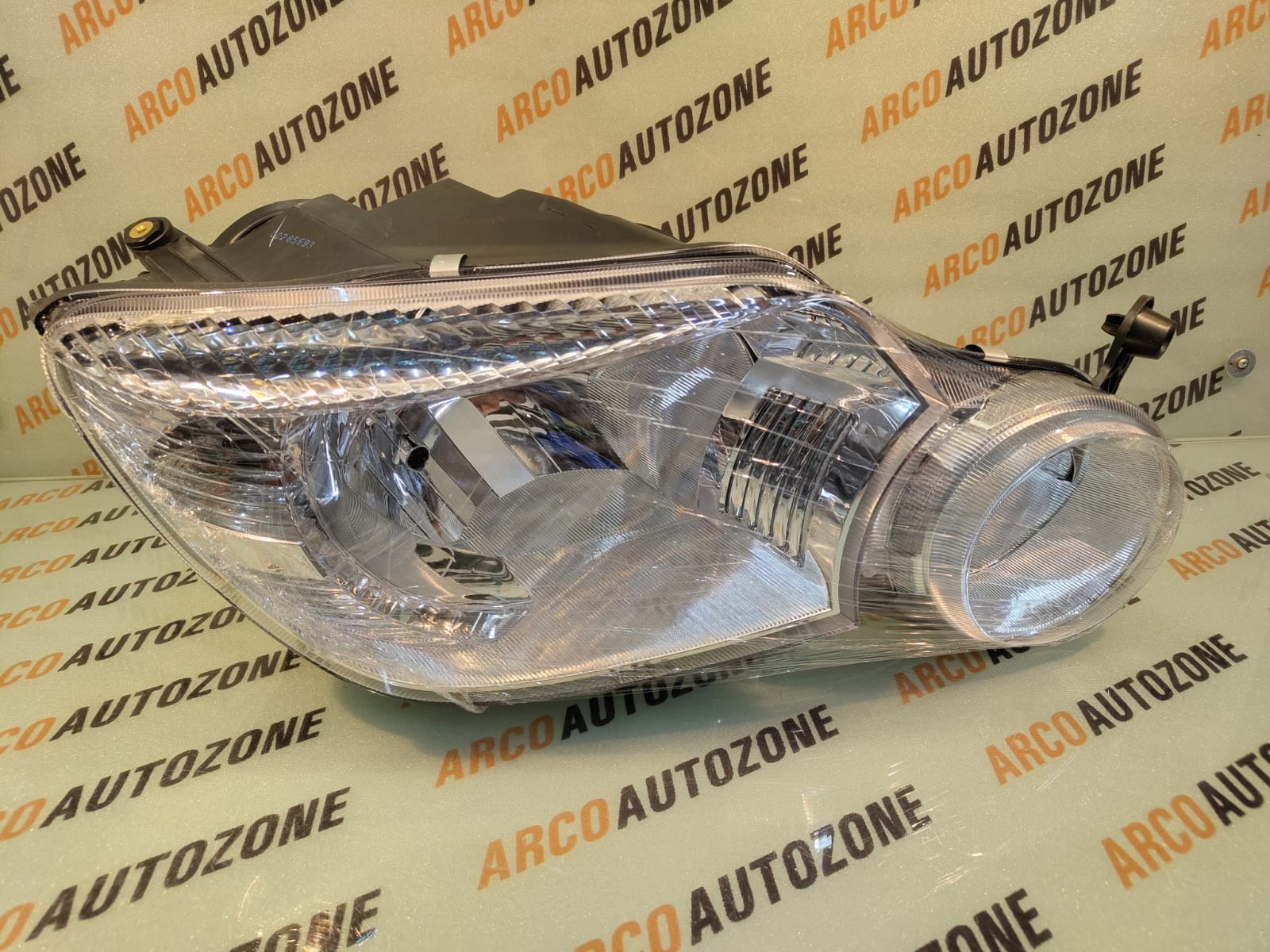 LIGHTING HEAD LIGHT YETI RIGHT DEPO 6651120LMLDEMF