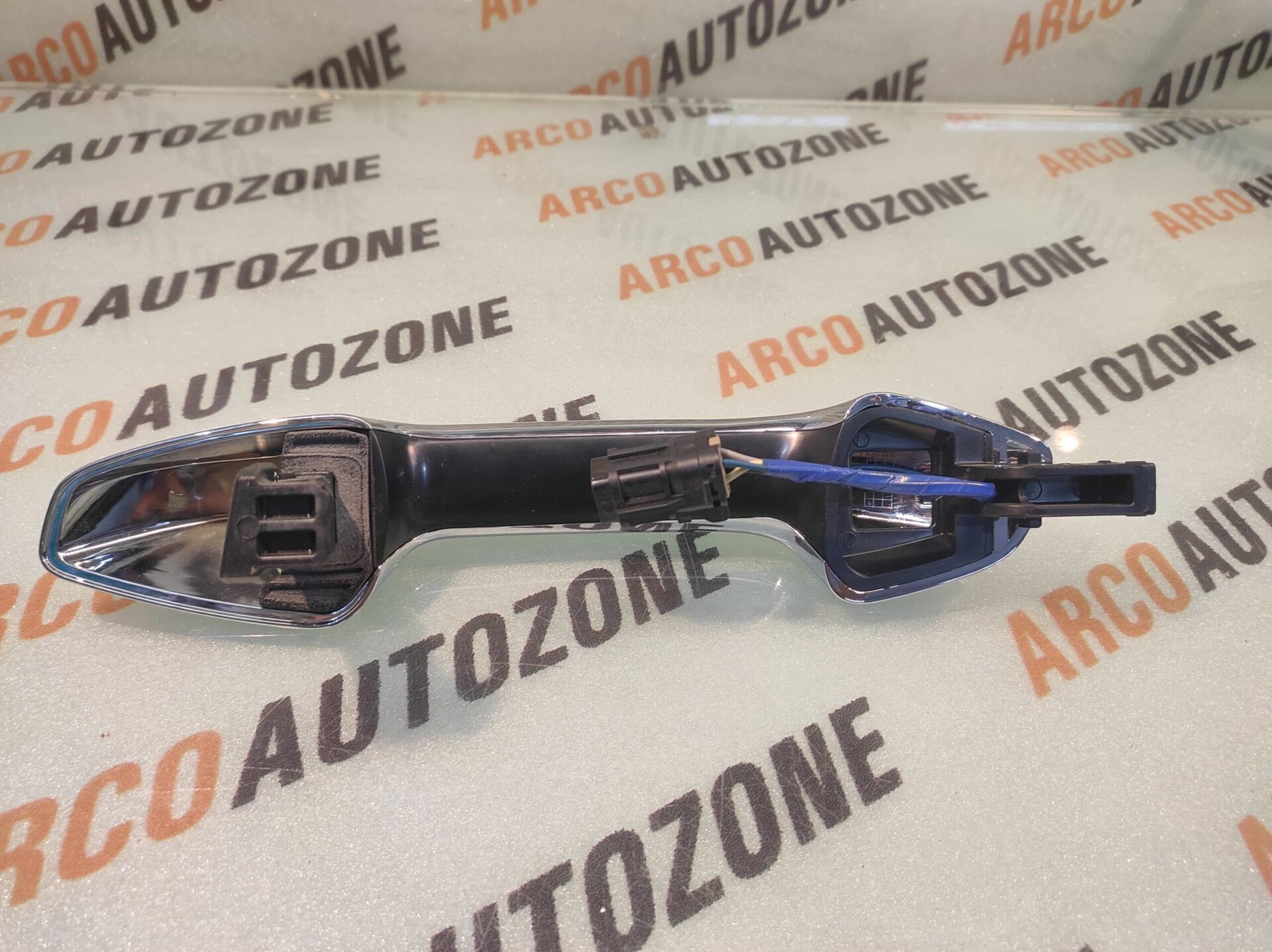 OUTER HANDLE SELTOS FRONT RIGHT SENSOR CHROME KIA 82660Q6210CR