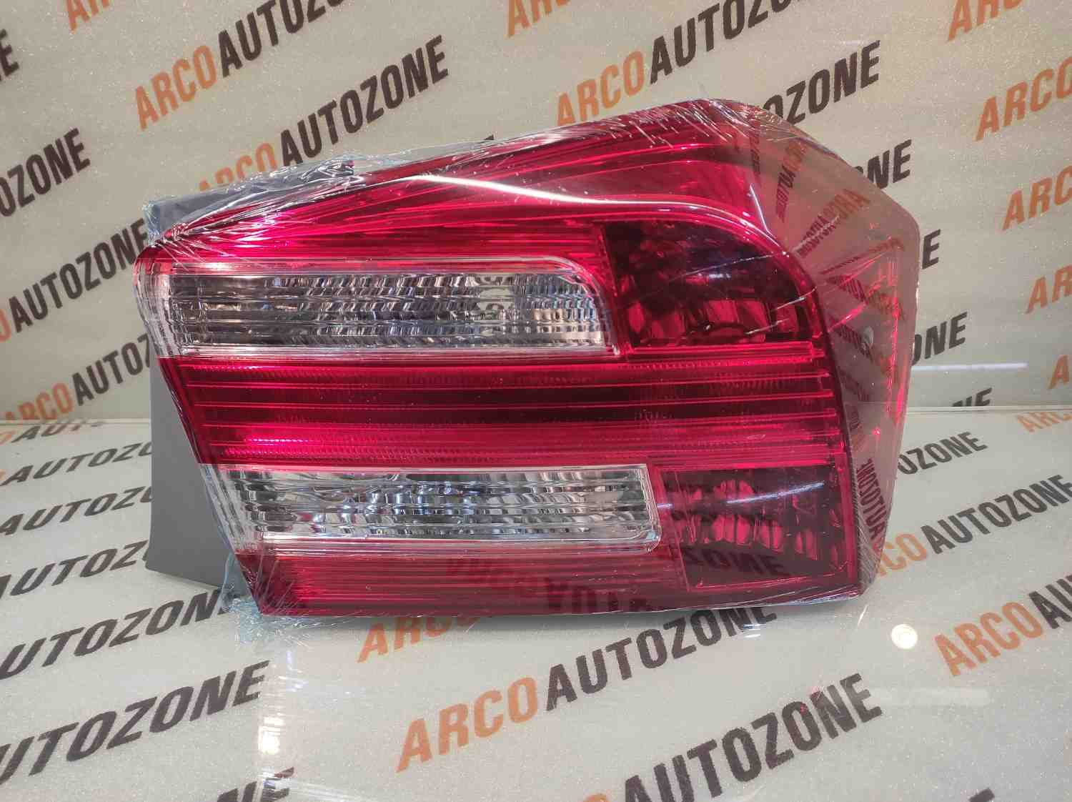 LIGHTING TAIL LIGHT CITY T6 RIGHT AUTO GOLD AG00467RH