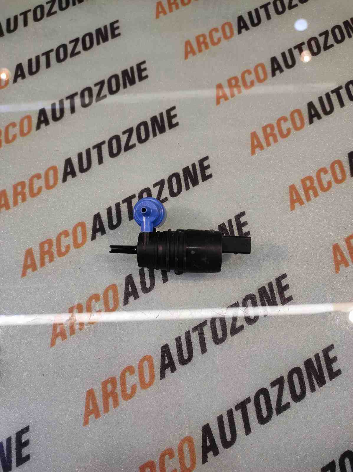 WIPER SPRAY MOTOR POLO VENTO RAPID Q3 A4 DOUBLE HOLE VIKA 1K6955651