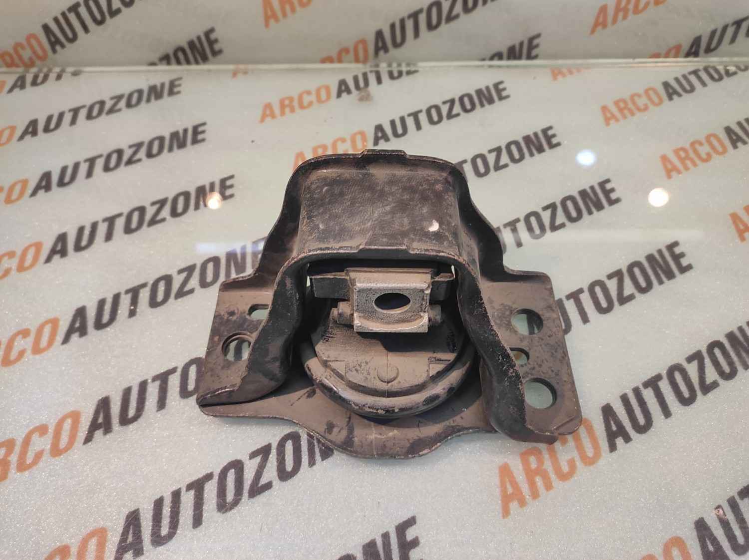 ENGINE MOUNTING RIGHT LOGAN VERITO IND 6001549202
