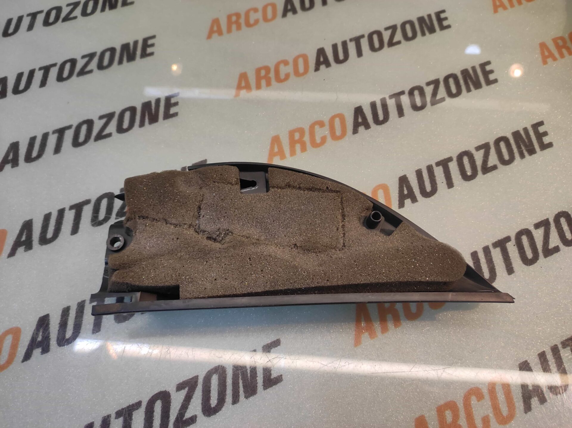 INNER SESH VENTO RAPID REAR LEFT VW 6RU837993C