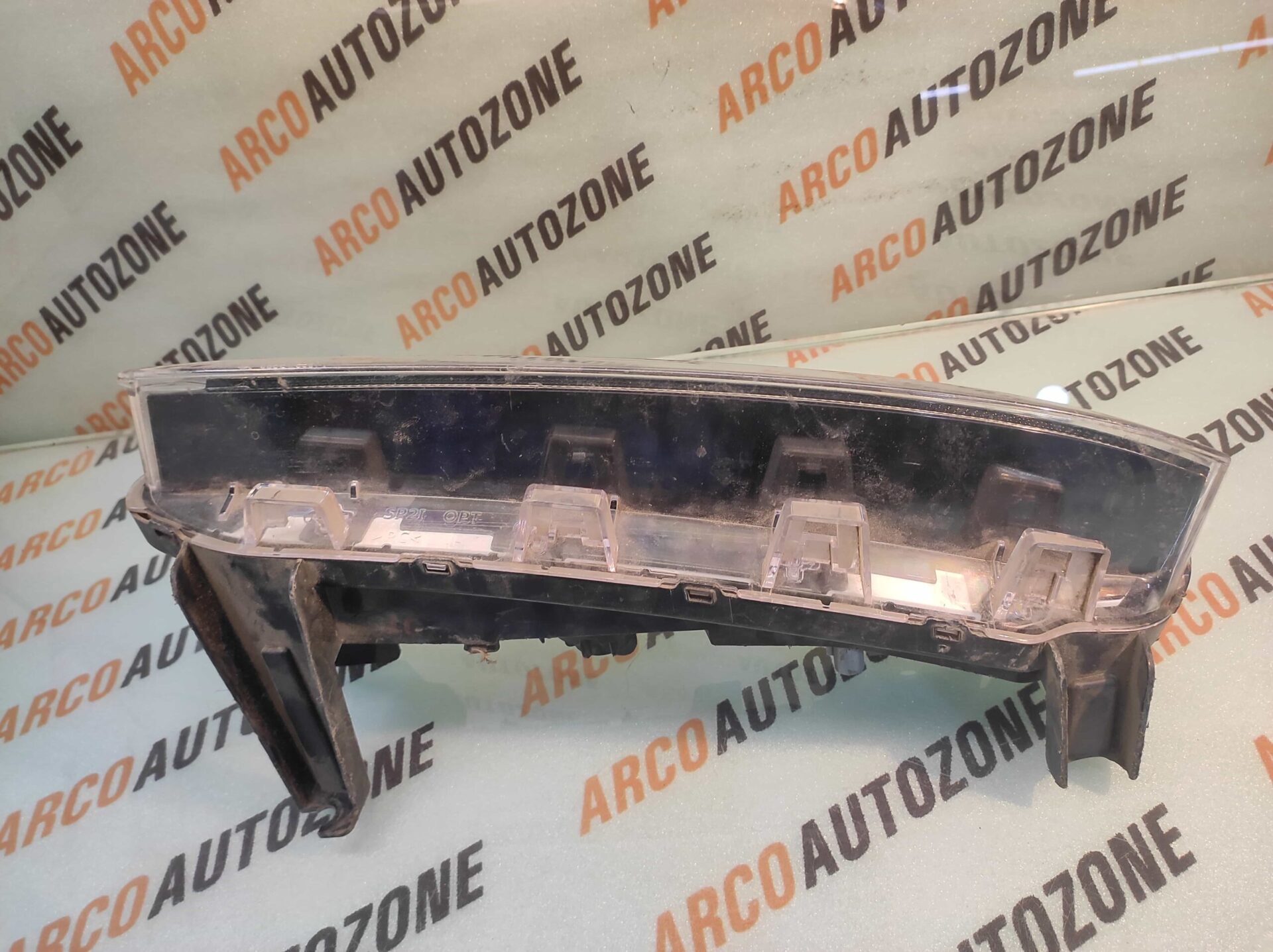 DRL DAY RUNNING LIGHT SELTOS 1ST GEN LEFT USED 92108Q6000