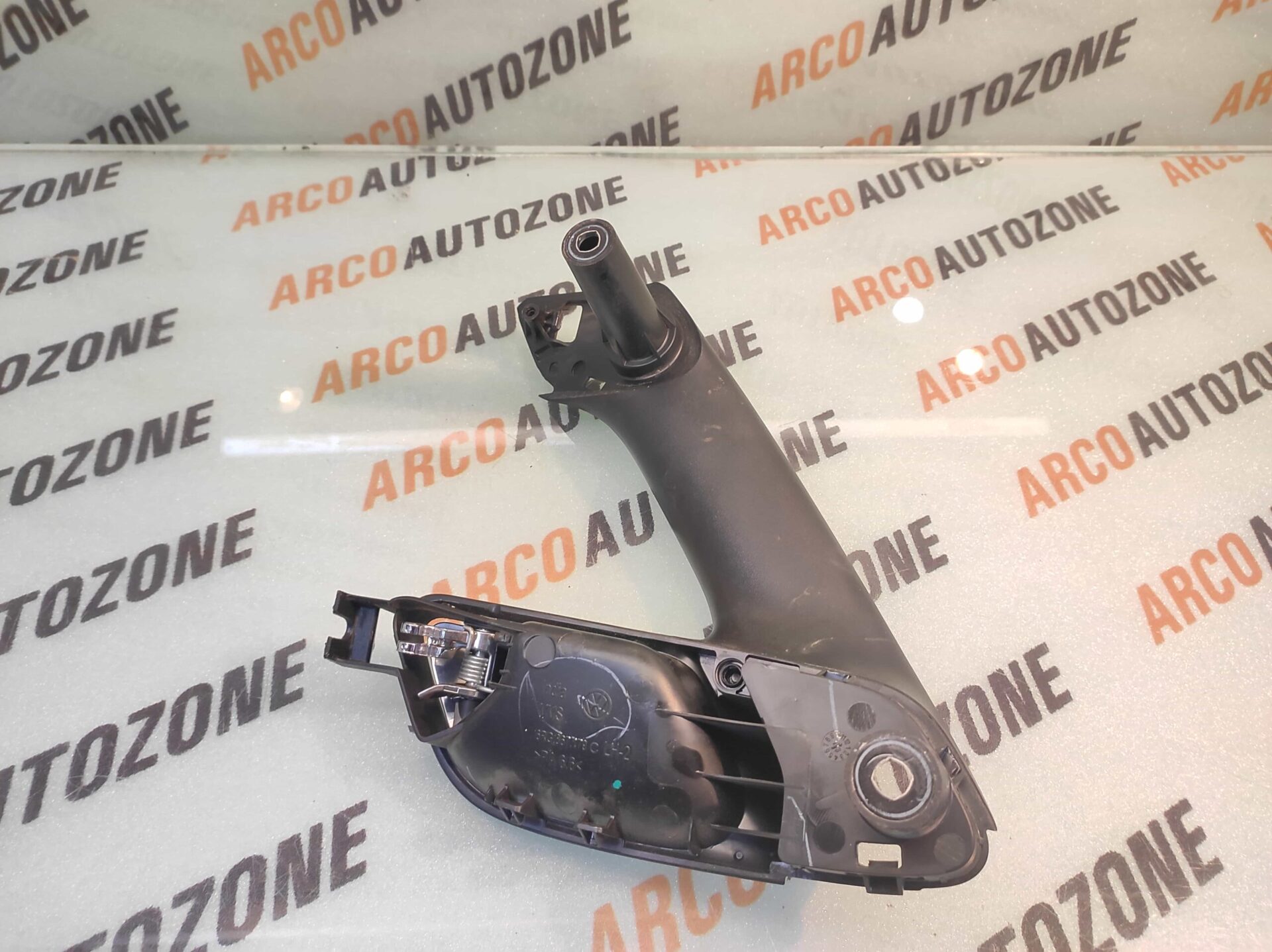 RC LEVER INNER HANDLE POLO VENTO RAPID FRONT LEFT VW 6RG867179C