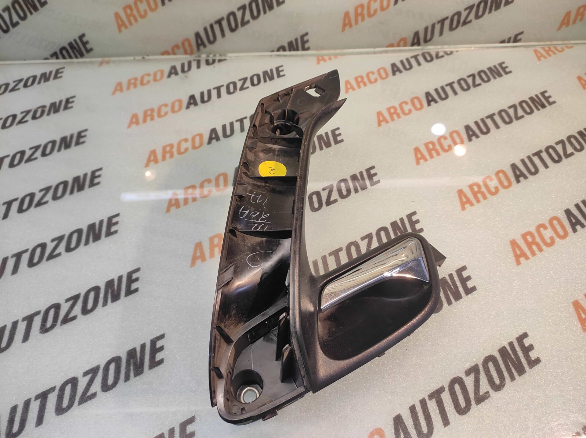 RC LEVER INNER HANDLE POLO VENTO RAPID FRONT LEFT VW 6RG867179C