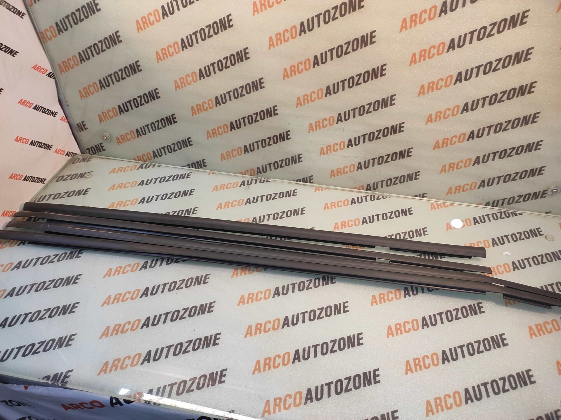 BODY OUTER WEATHERSTRIP OUTER GARNISH CIVIC T1 SET