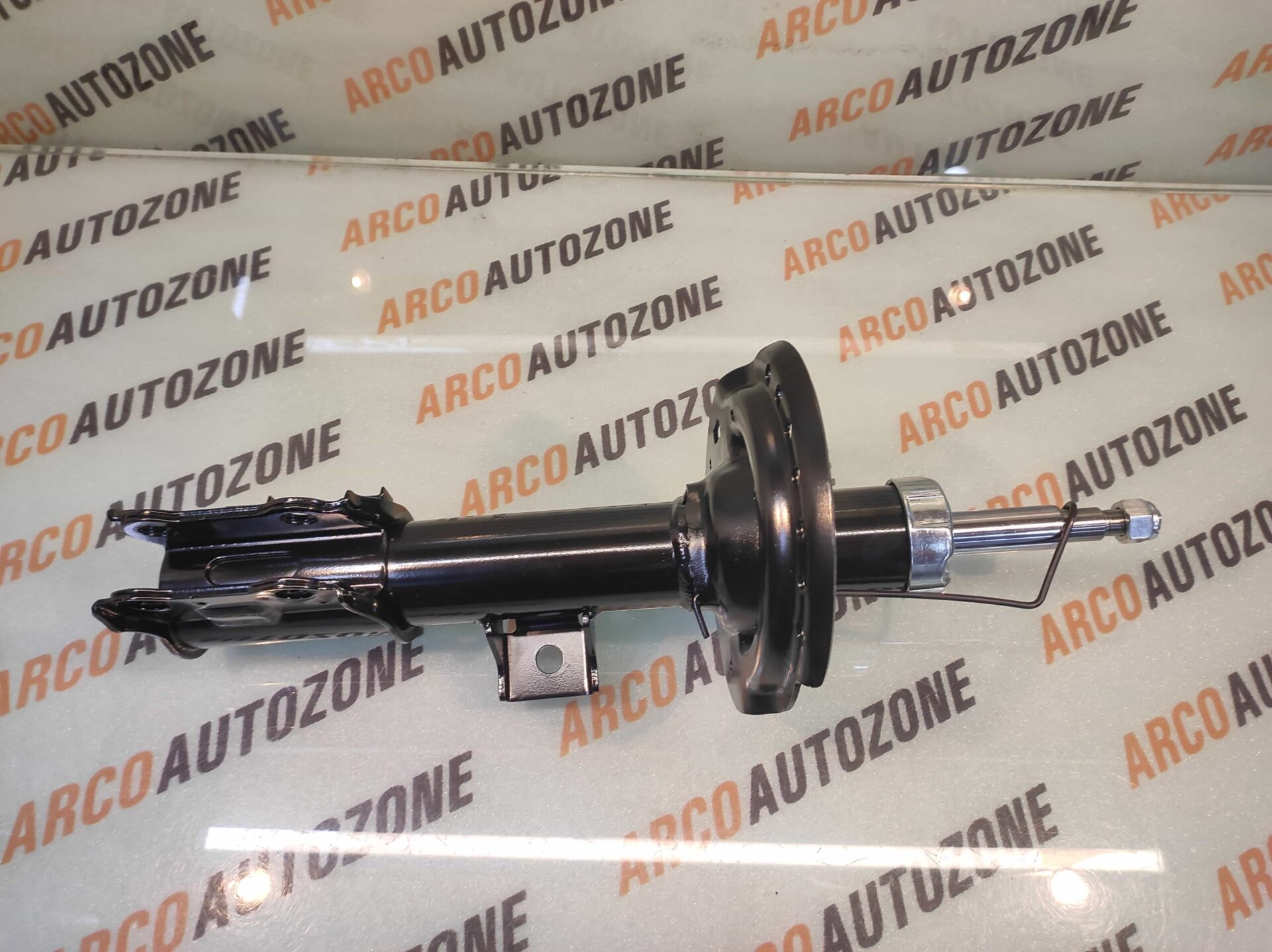 FRONT SHOCKER ELANTRA FLUDIC RIGHT IMP 546613X450