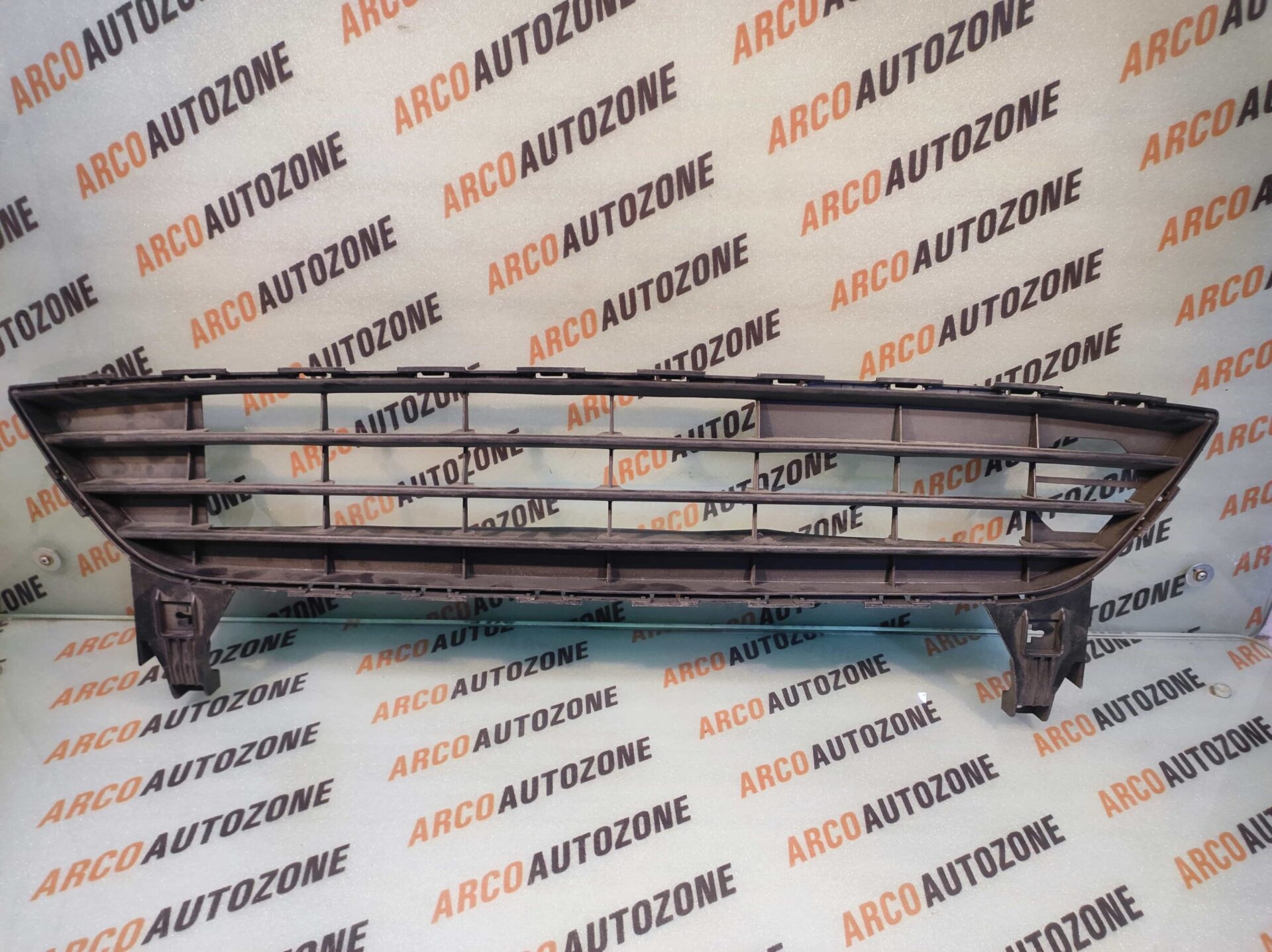 LOWER GRILL CELERIO 2015 TO 17 MGP 71721M76M005PK
