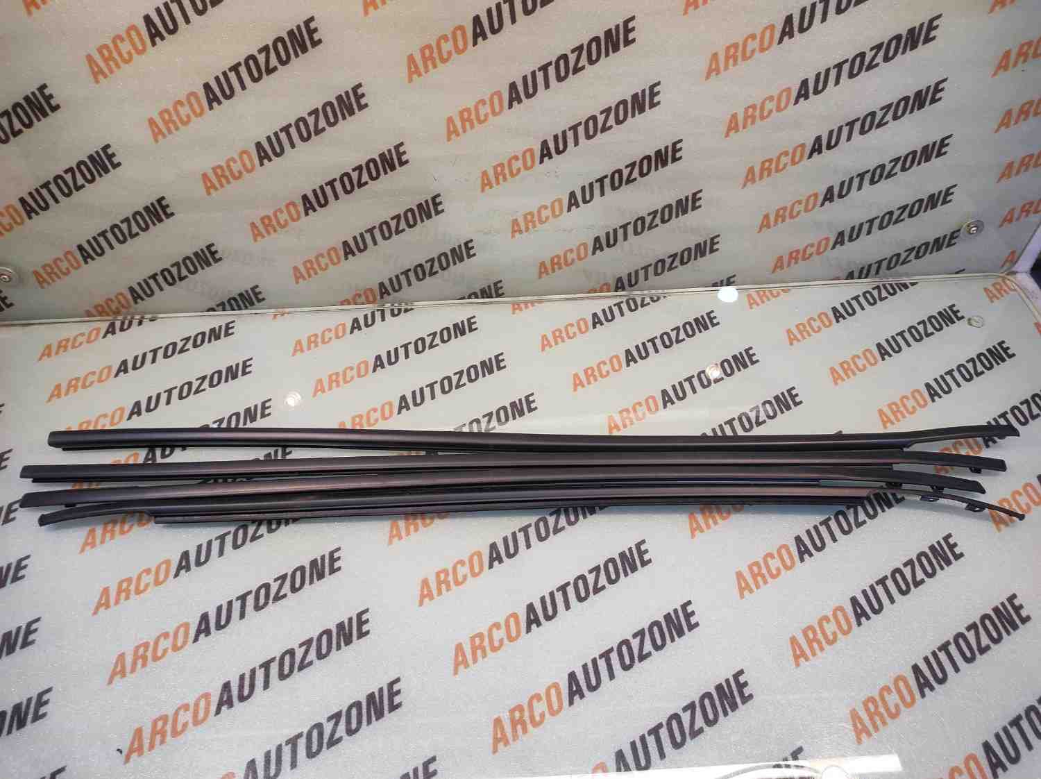 BODY OUTER WEATHERSTRIP OUTER GARNISH BALENO IND