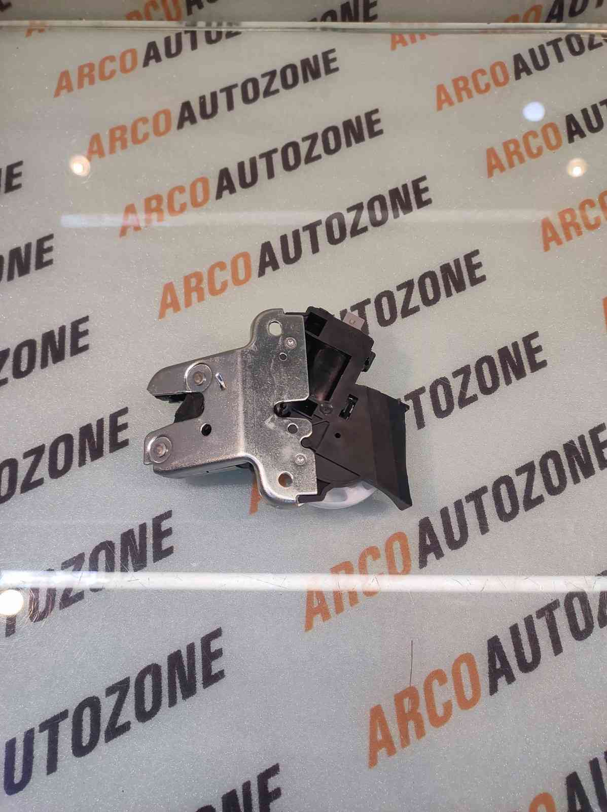 DICKY LATCH AUDI A4 VIKA 4F5827505A