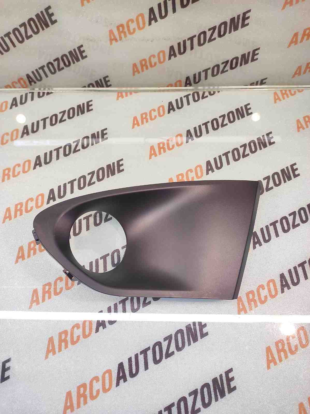 FOG LAMP COVER BALENO 15 HOLE LEFT MGP 71761M68P10