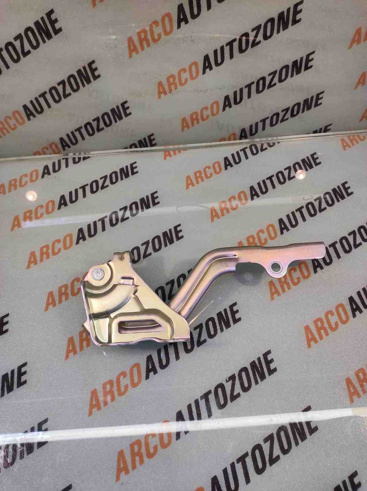 BONNET HINGES NIOS AURA RIGHT HYU 66920K6000