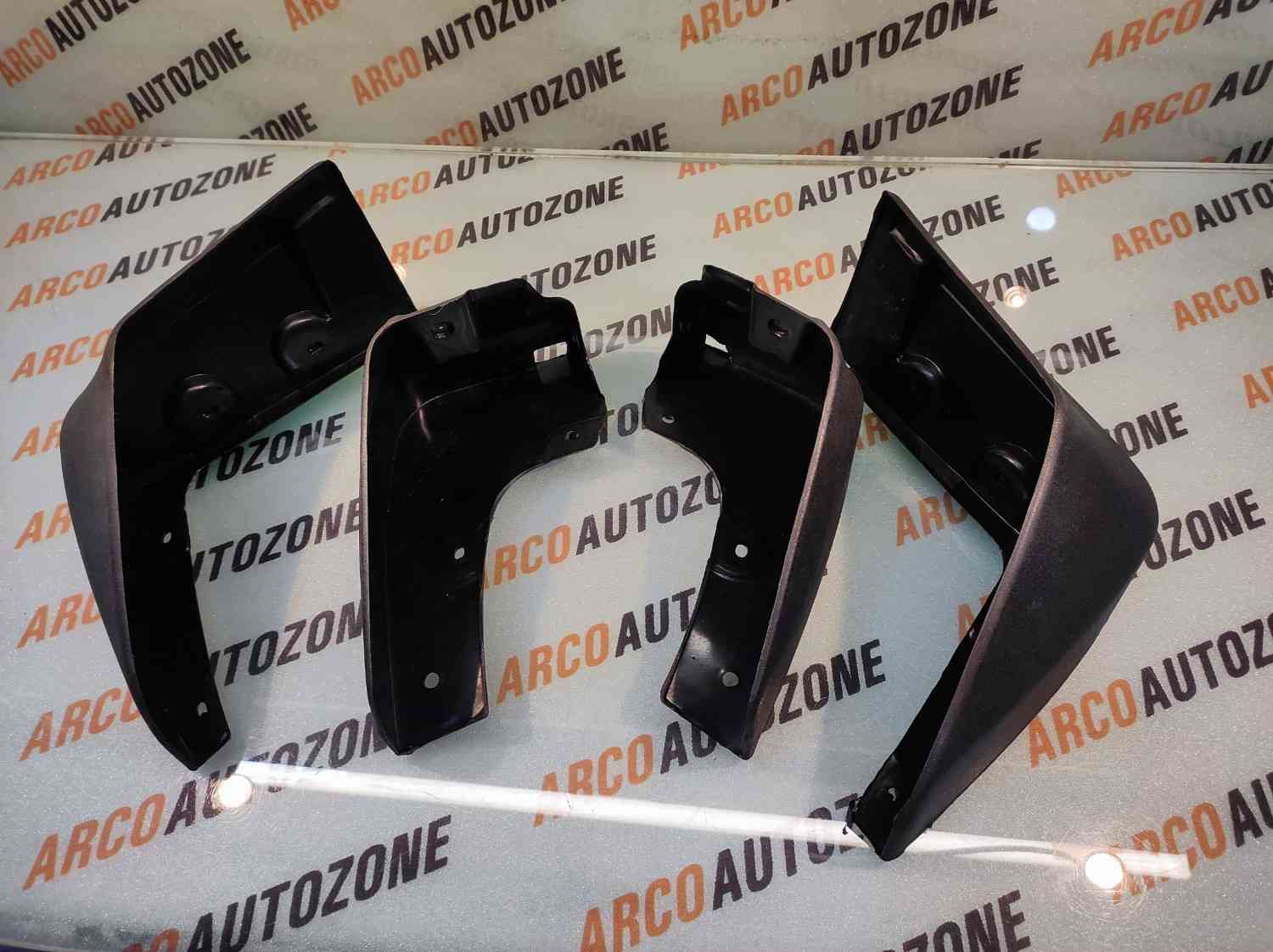 MUD FLAP BALENO 2022 GLANZA ACC MSD02311