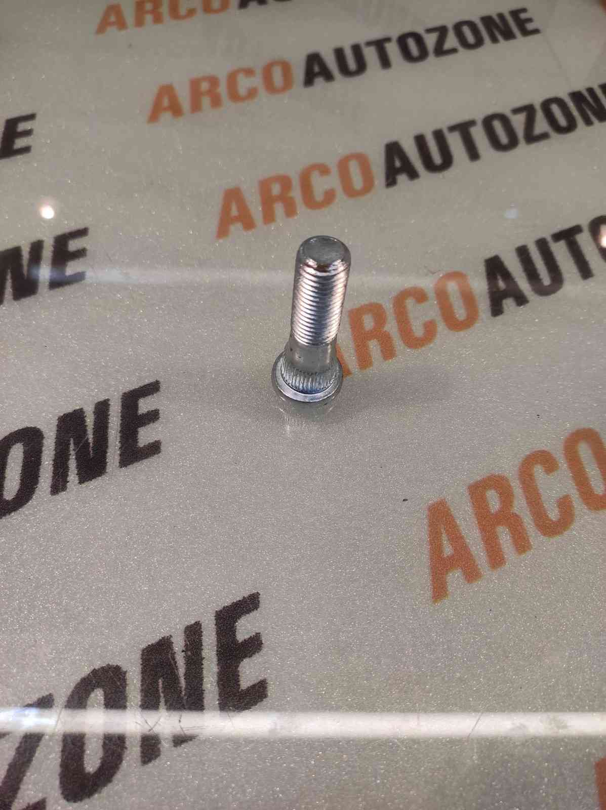WHEEL STUD TAVERA DMAX VCROSS IND 8979445641