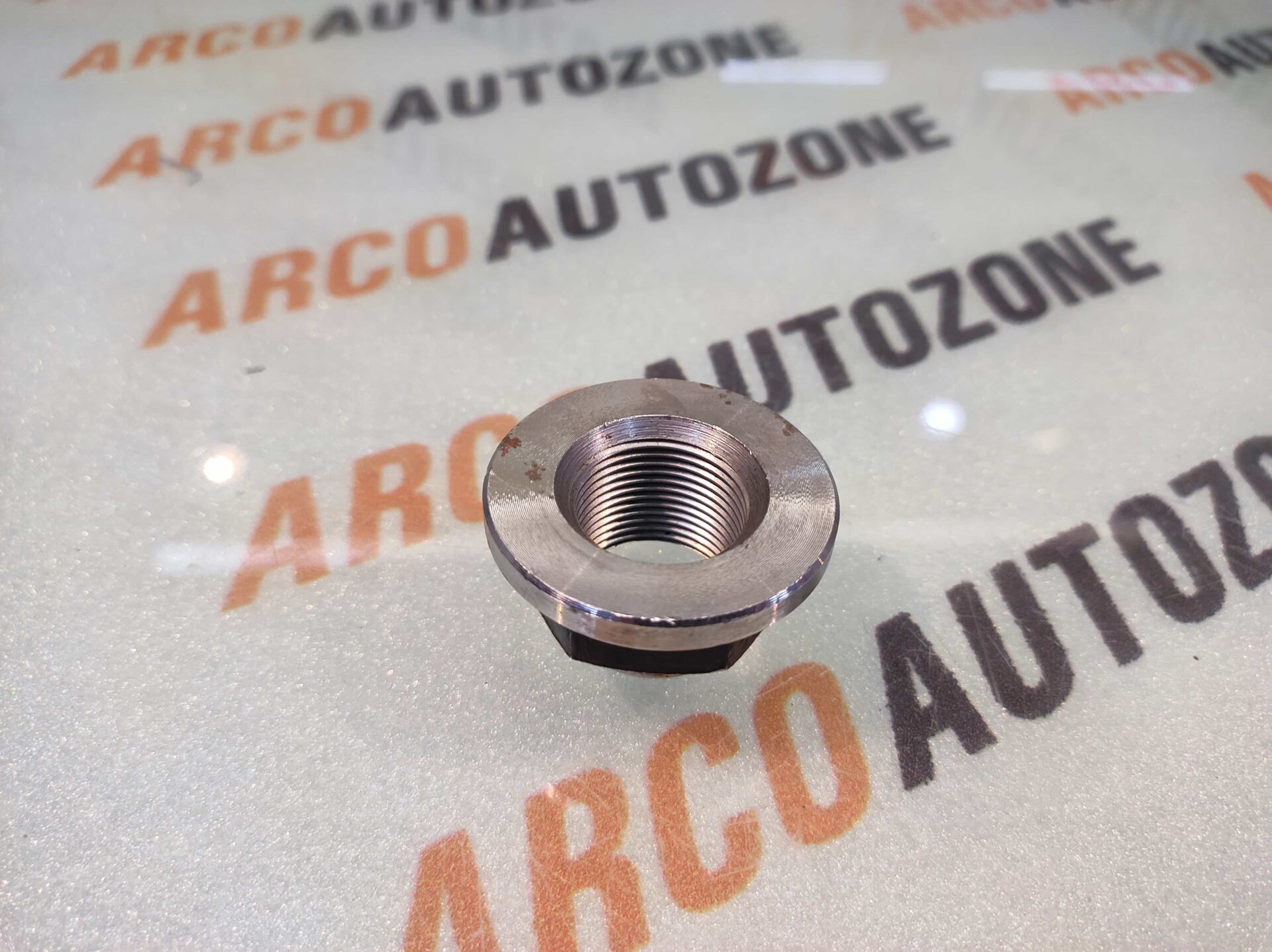 AXLE NUT GRAND XCENT 32MM IND