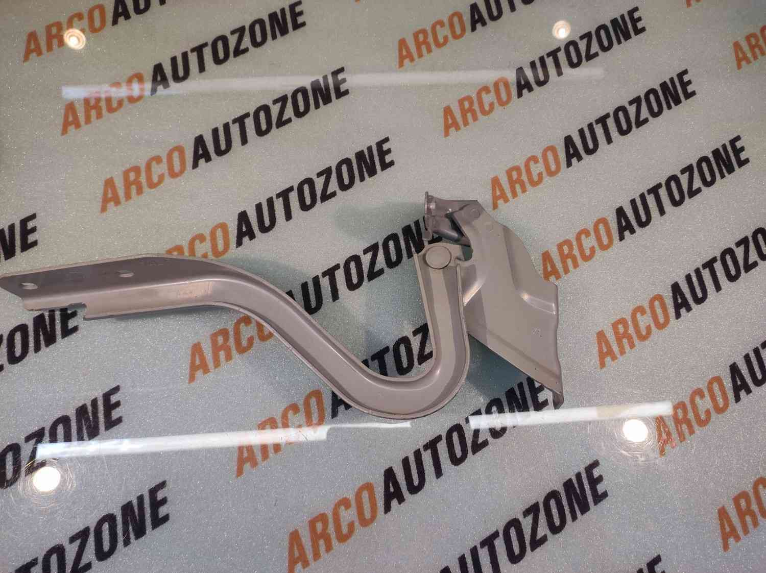 BONNET HING SWIFT 2012 RIGHT MGP 57410M74L00