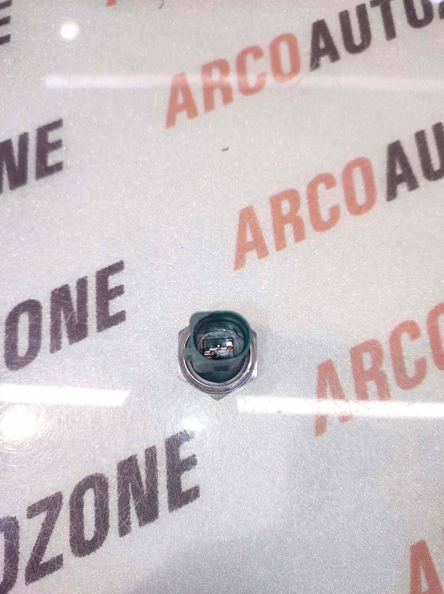 OIL PRESSURE SWITCH POLO VENTO DIESEL 035919081C