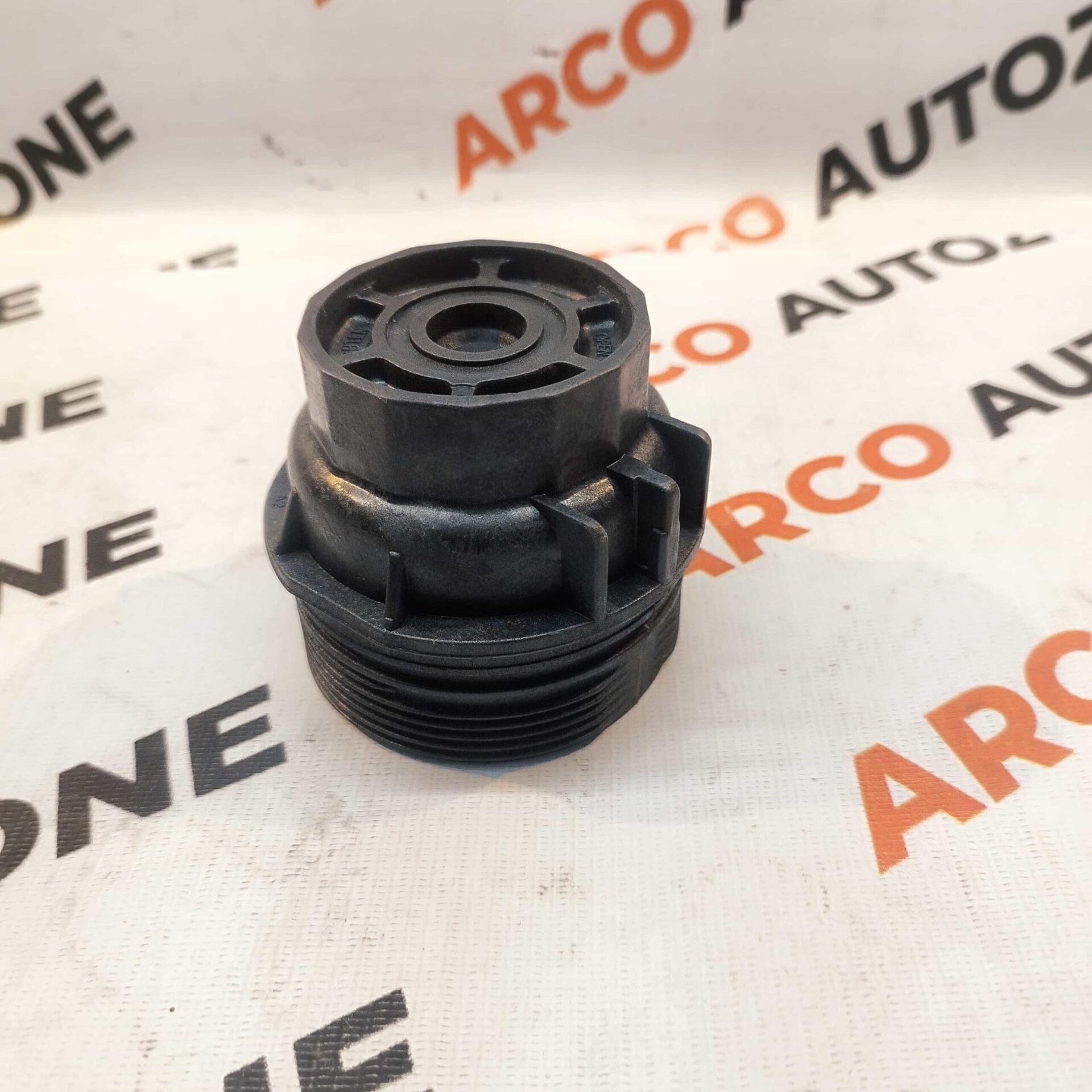 OIL FILTER CAP ETIOS ALTIS DIESEL IMP 1565033010